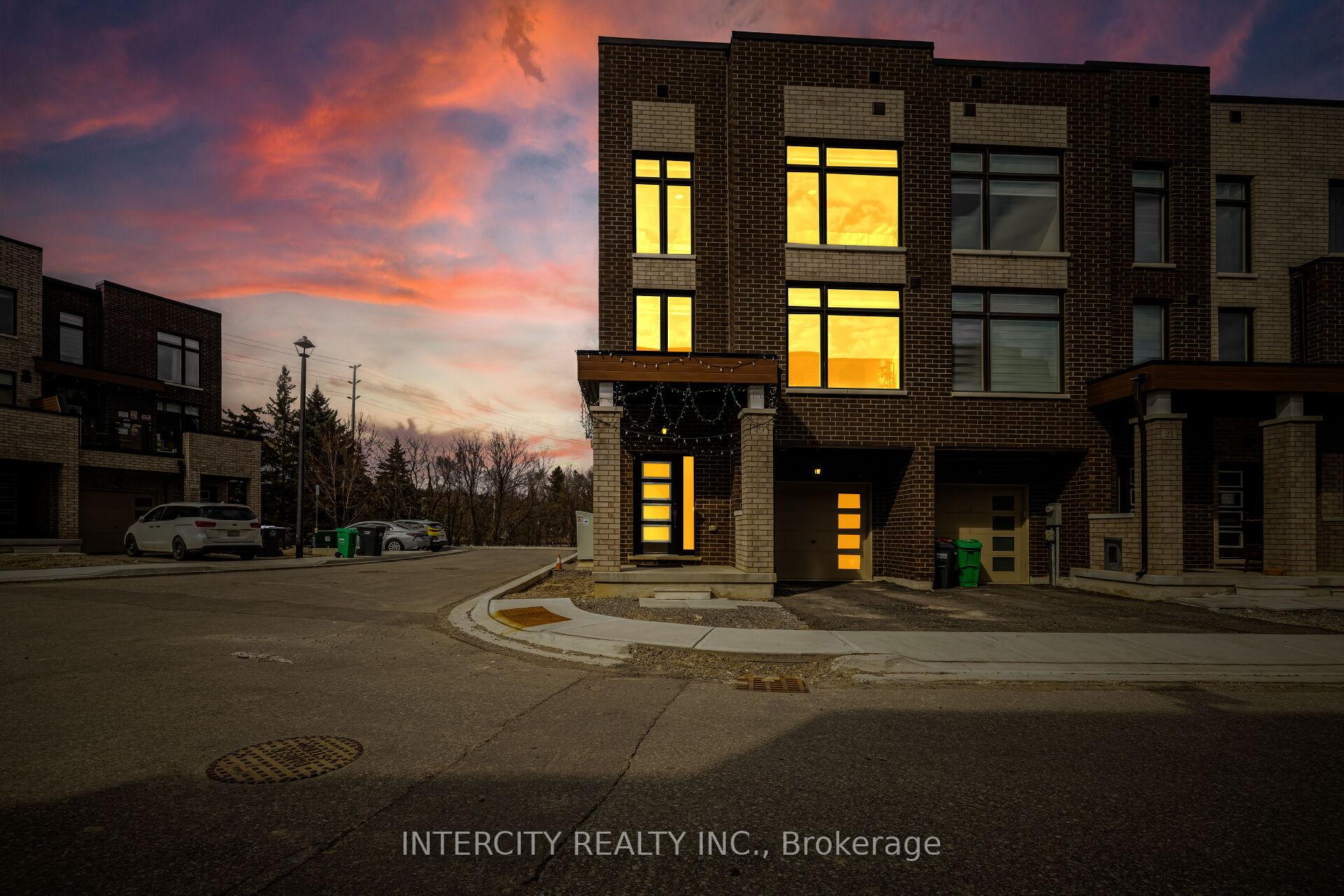Photo 1 of 19 Queenpost Drive, Brampton, Credit Valley — HOMEH