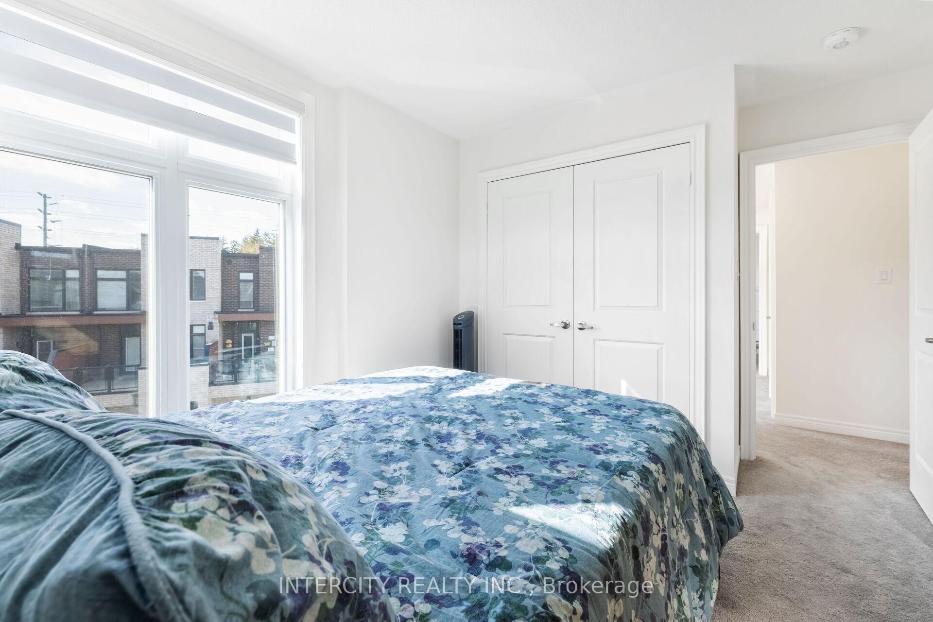Photo 39 of 19 Queenpost Drive, Brampton, Credit Valley — HOMEH