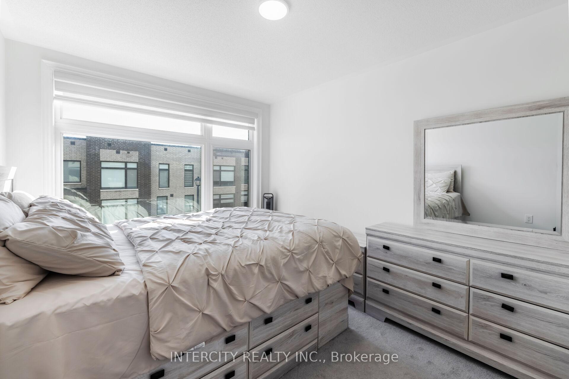 Photo 42 of 19 Queenpost Drive, Brampton, Credit Valley — HOMEH