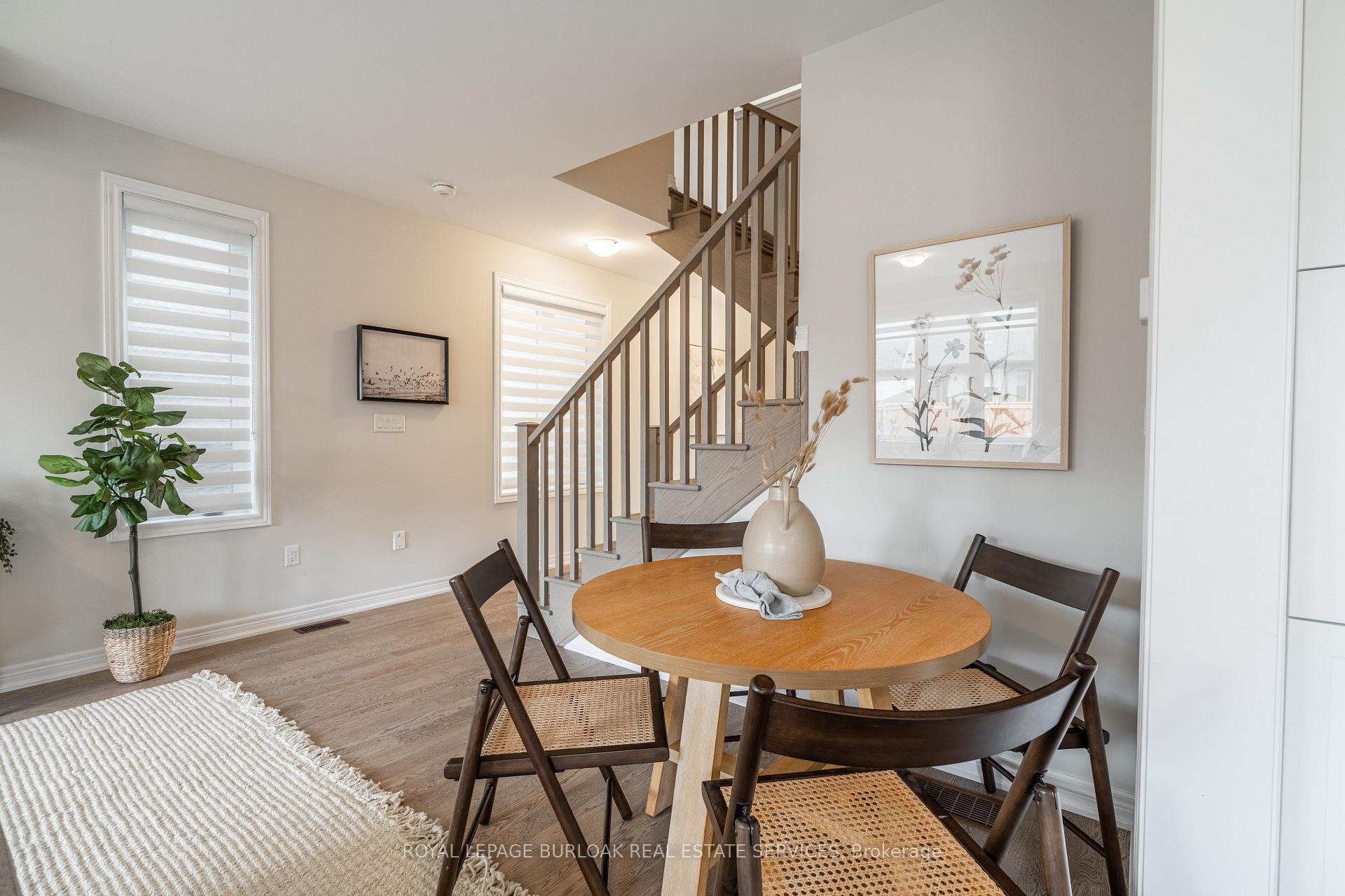 Photo 7 of 127 Starfire Crescent, Hamilton, Fruitland — HOMEH