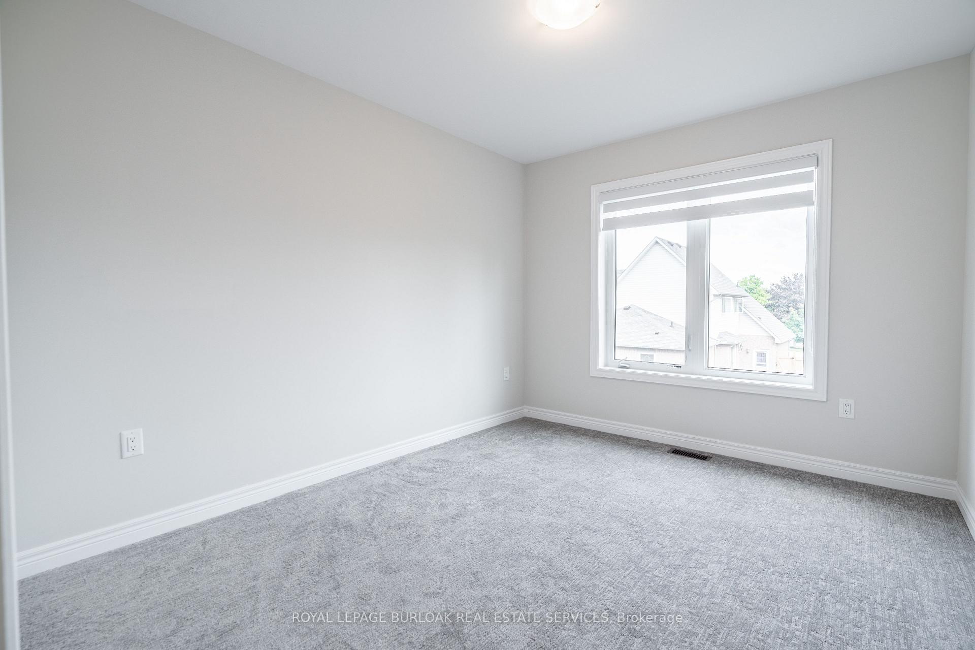 Photo 26 of 127 Starfire Crescent, Hamilton, Fruitland — HOMEH