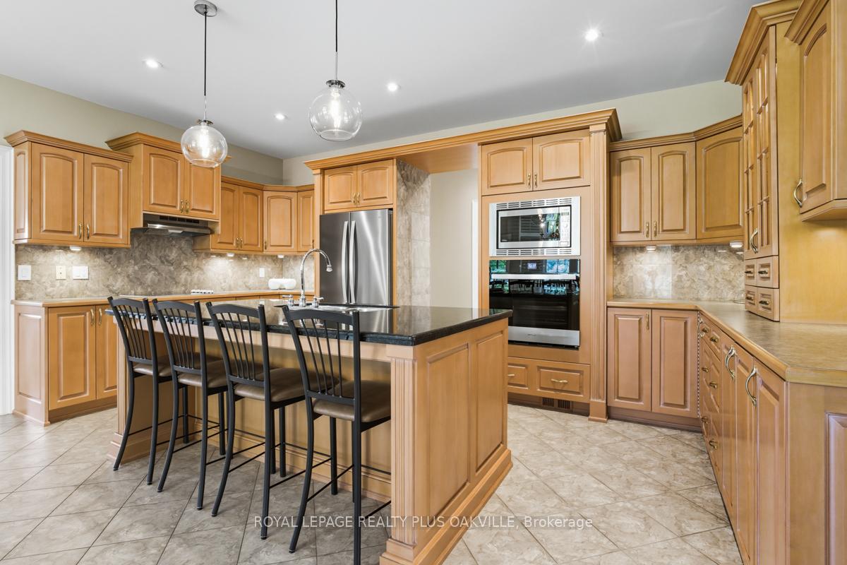 Photo 6 of 195 Winona Road, Hamilton, Winona — HOMEH