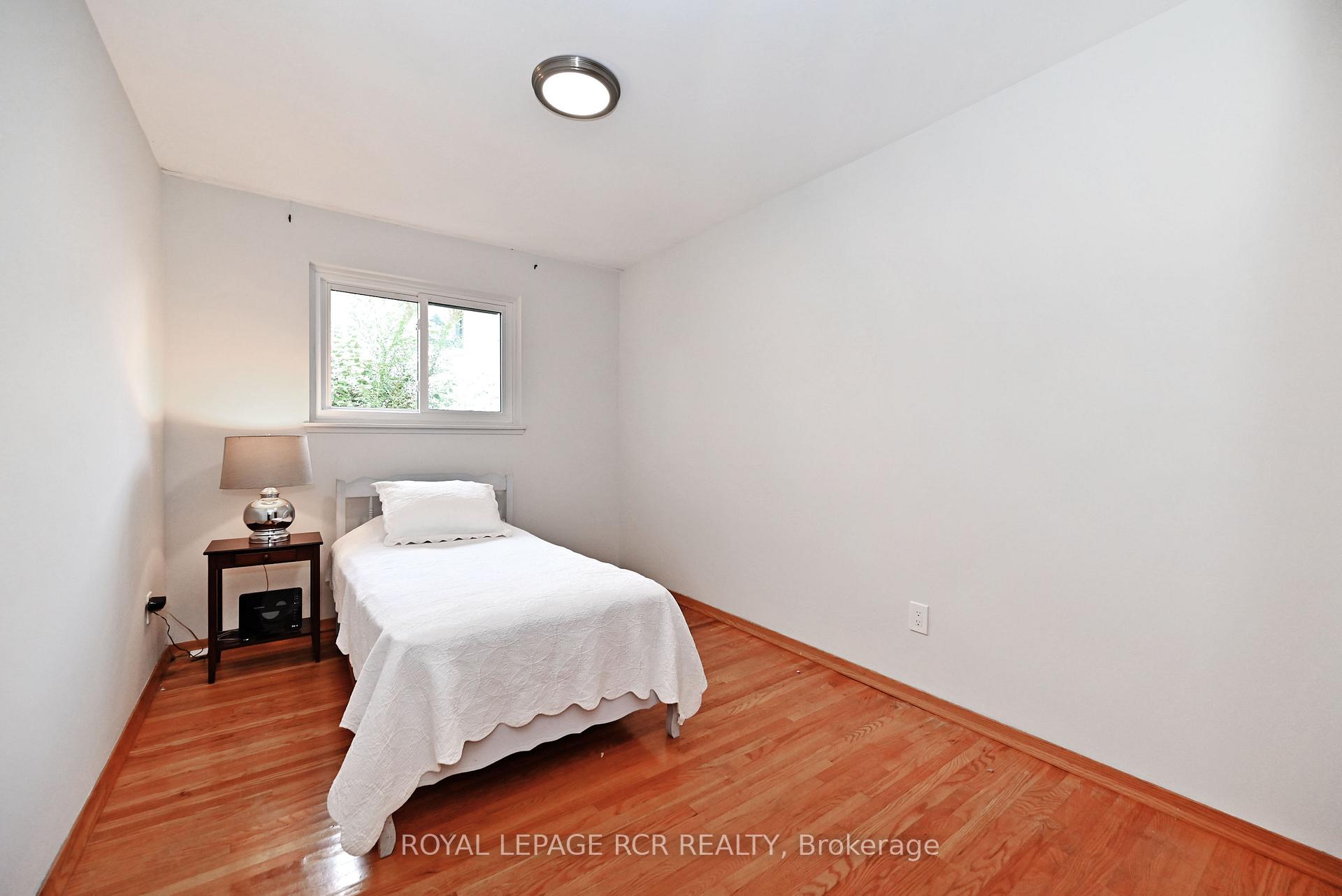 Photo 27 of 16 Cathedral Road, Brampton, Brampton East — HOMEH