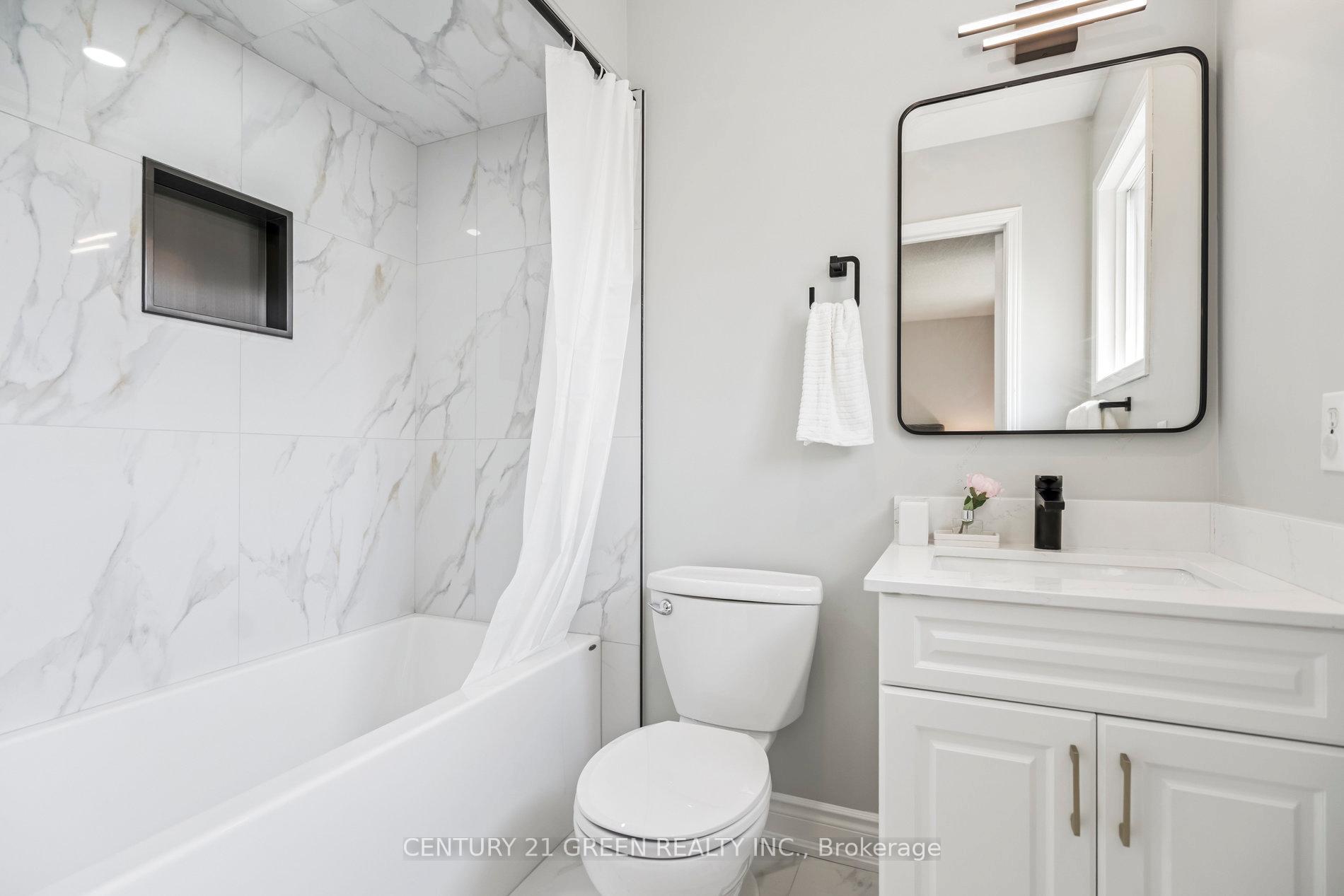 Photo 25 of 102 Niska Drive, Hamilton, Waterdown — HOMEH