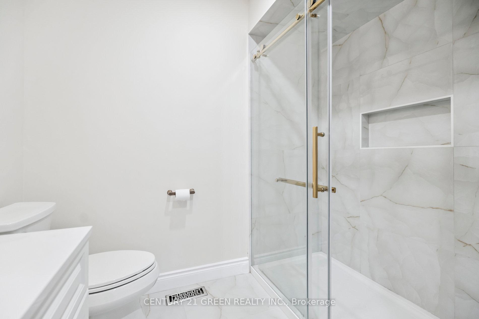 Photo 33 of 102 Niska Drive, Hamilton, Waterdown — HOMEH