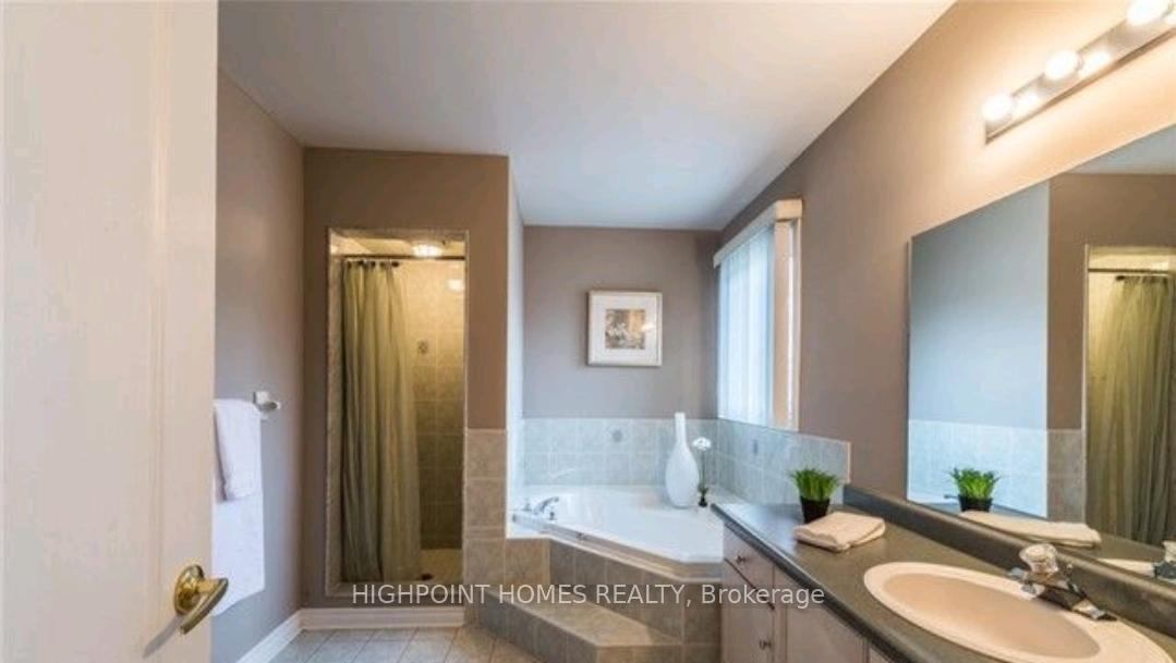 Photo 7 of 14 Winners Circle, Brampton, Northwest Sandalwood Parkway — HOMEH