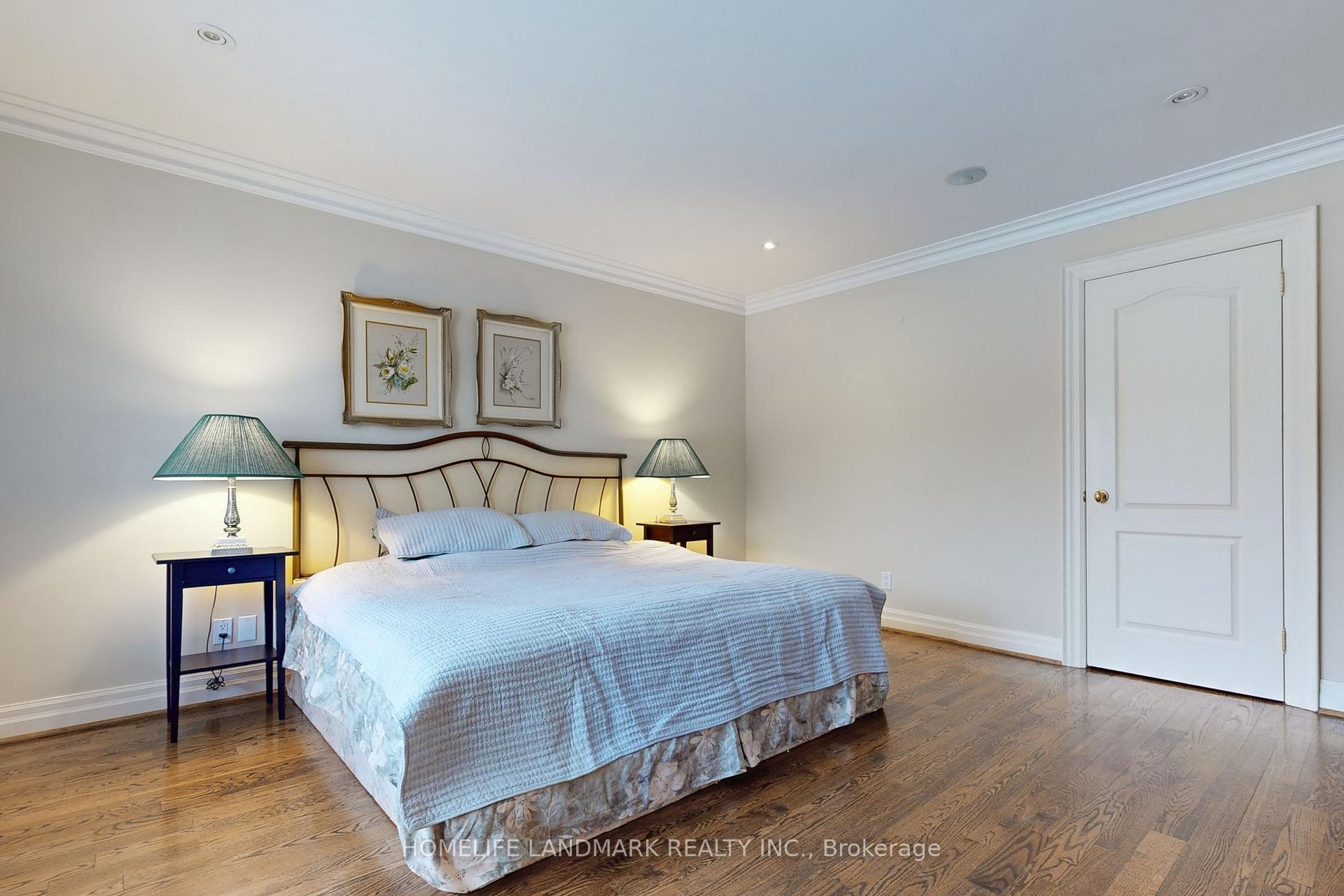 Photo 16 of 217 Crestwood Road, Vaughan, Crestwood-Springfarm-Yorkhill — HOMEH