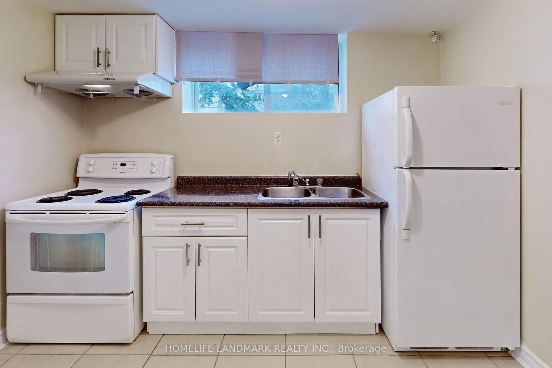 Photo 25 of 217 Crestwood Road, Vaughan, Crestwood-Springfarm-Yorkhill — HOMEH