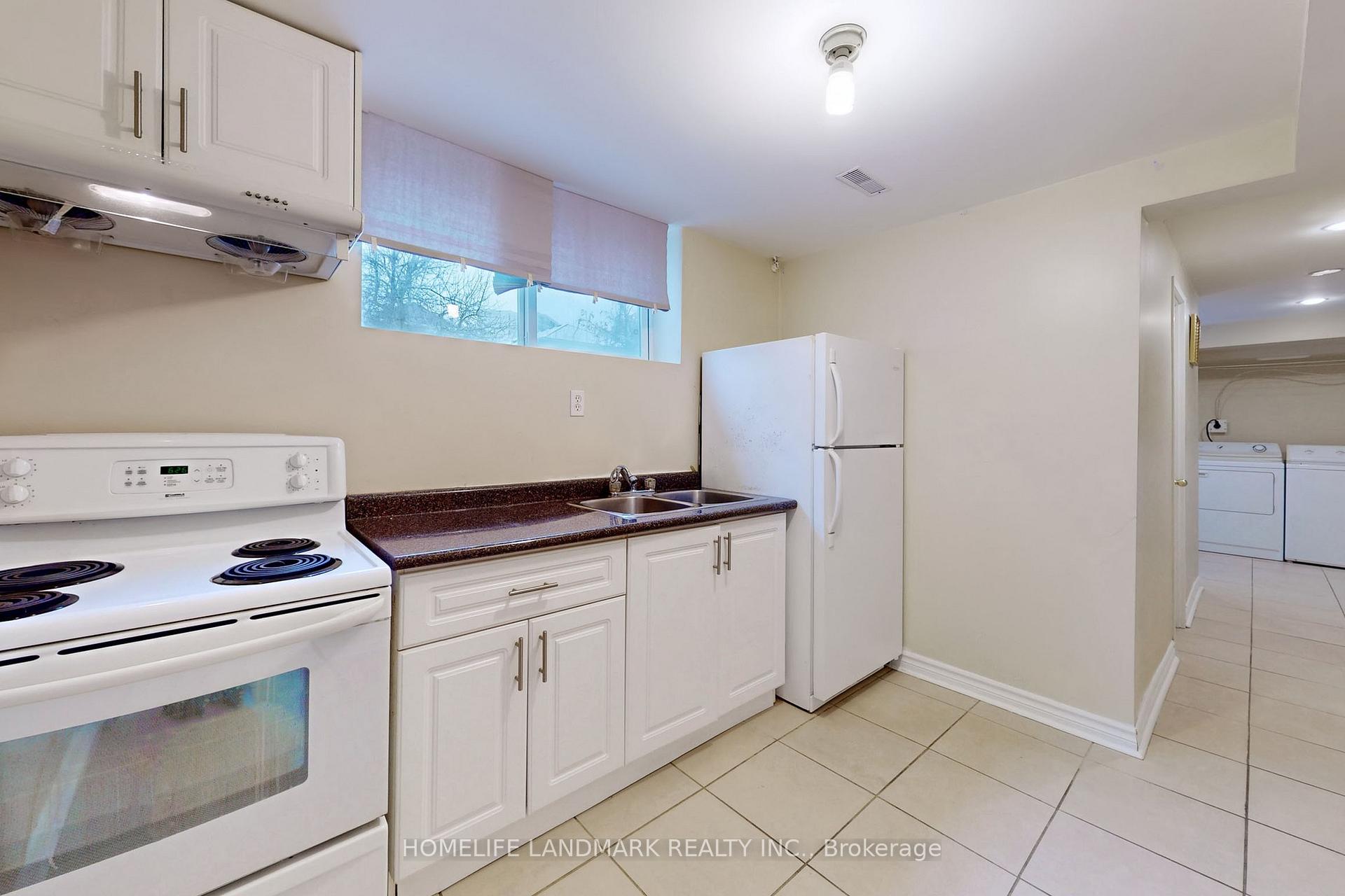 Photo 26 of 217 Crestwood Road, Vaughan, Crestwood-Springfarm-Yorkhill — HOMEH