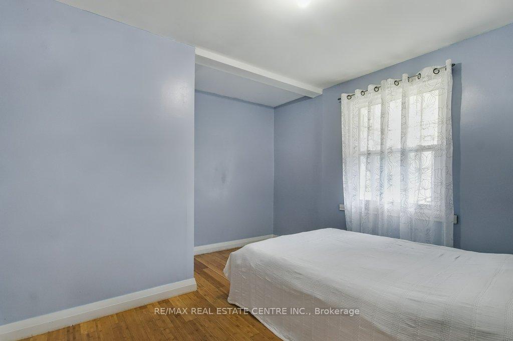 Photo 15 of 20 Audrey Street, Hamilton, Eastmount — HOMEH