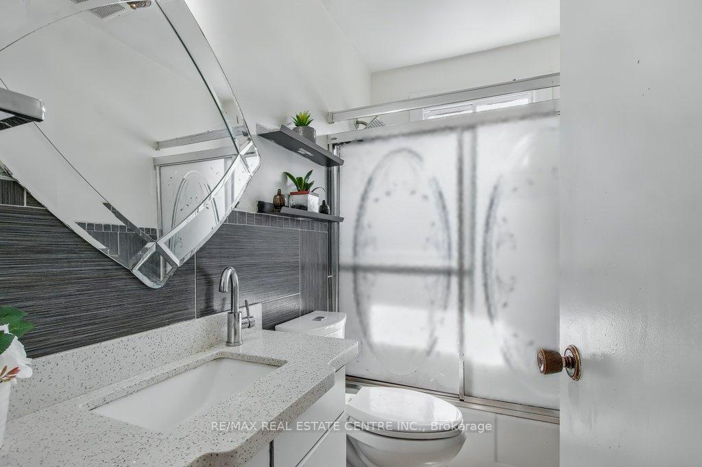 Photo 17 of 20 Audrey Street, Hamilton, Eastmount — HOMEH