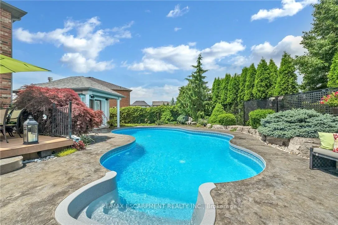 Photo 37 of 34 Penfold Court, Hamilton, Mount Hope — HOMEH