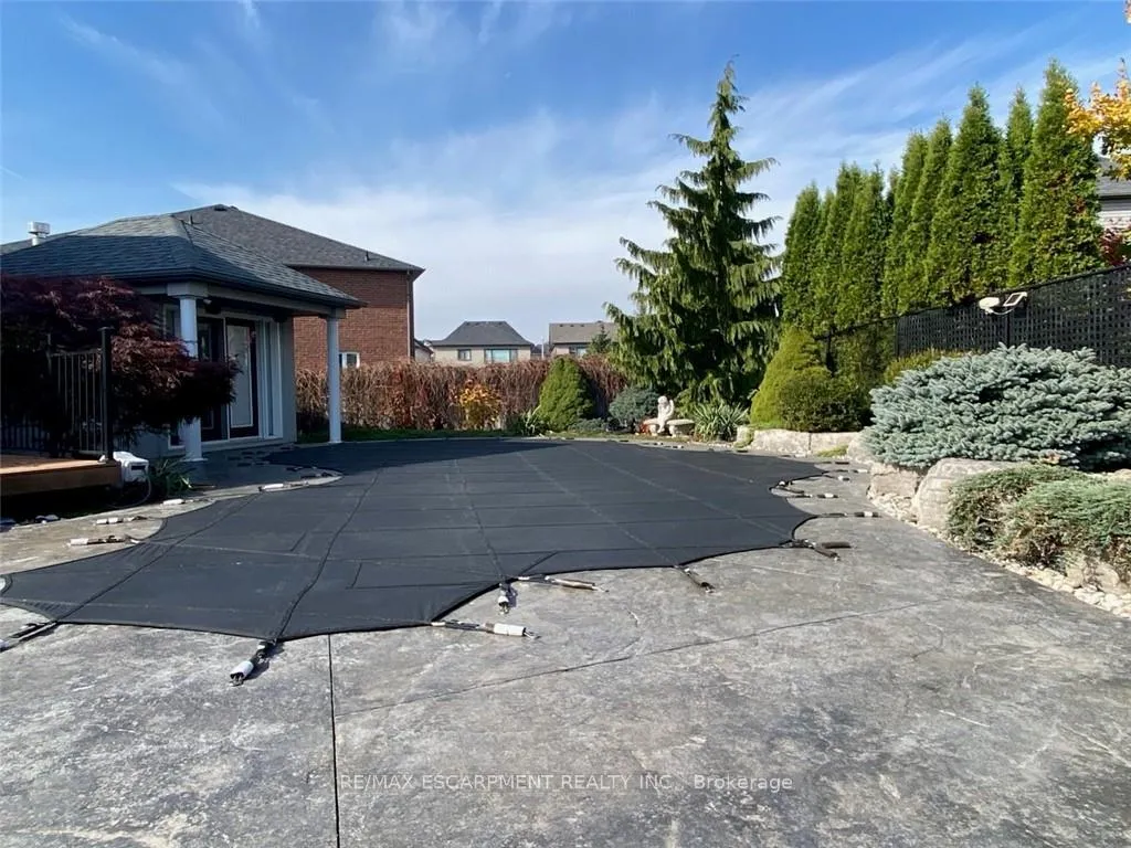 Photo 39 of 34 Penfold Court, Hamilton, Mount Hope — HOMEH