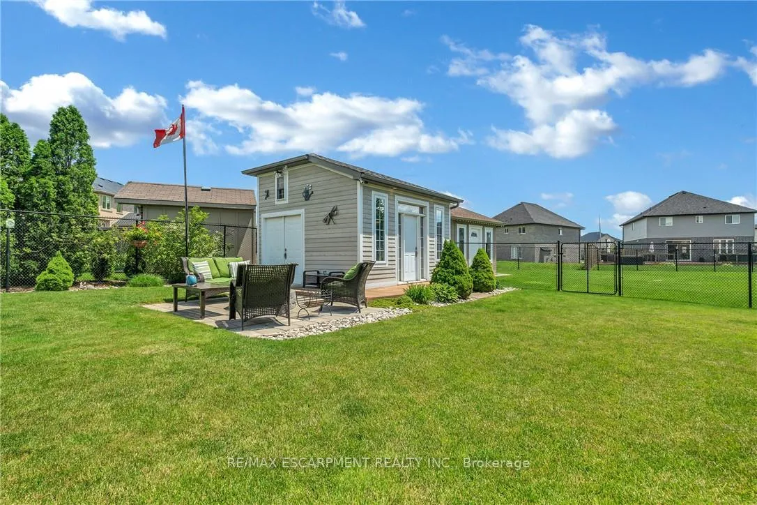 Photo 42 of 34 Penfold Court, Hamilton, Mount Hope — HOMEH