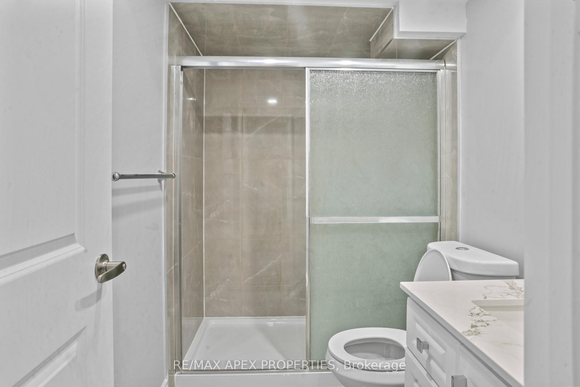 Photo 7 of 73 George Robinson (1 Bed Bsmt) Drive, Brampton, Credit Valley — HOMEH
