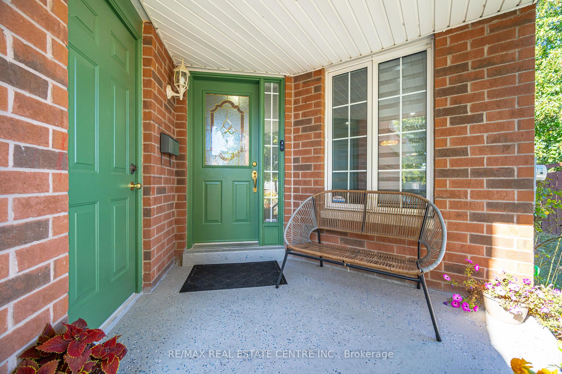 Photo 4 of 16 Feathertop Lane, Brampton, Sandringham-Wellington — HOMEH