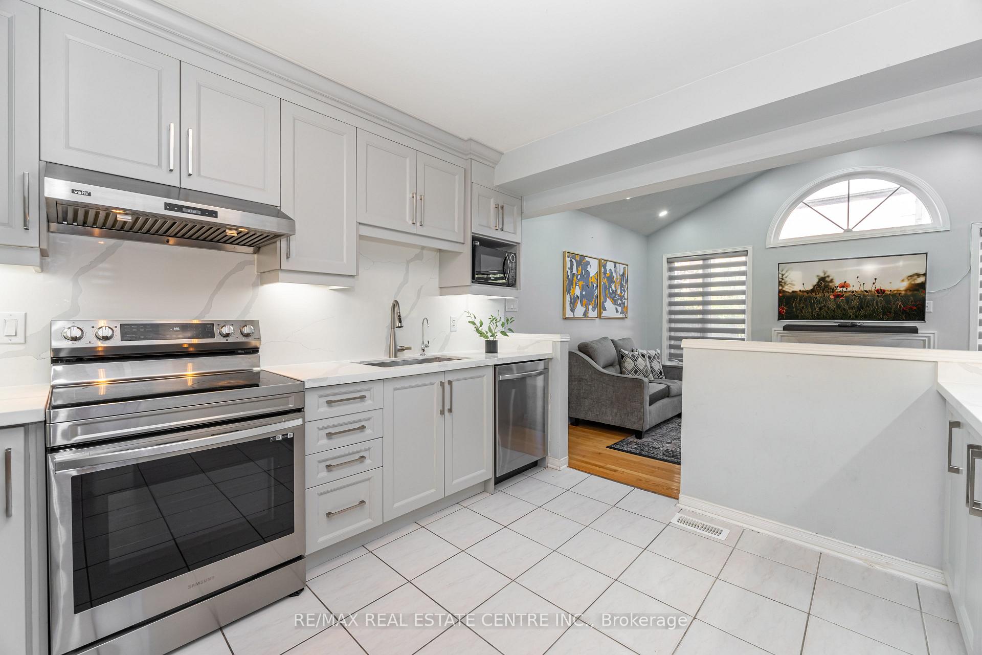 Photo 14 of 16 Feathertop Lane, Brampton, Sandringham-Wellington — HOMEH