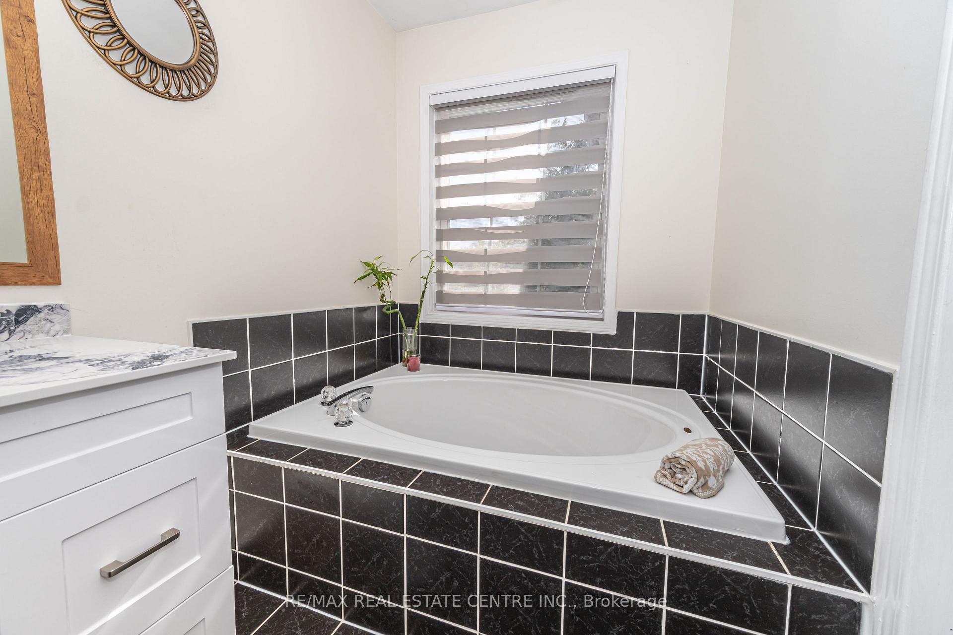 Photo 27 of 16 Feathertop Lane, Brampton, Sandringham-Wellington — HOMEH