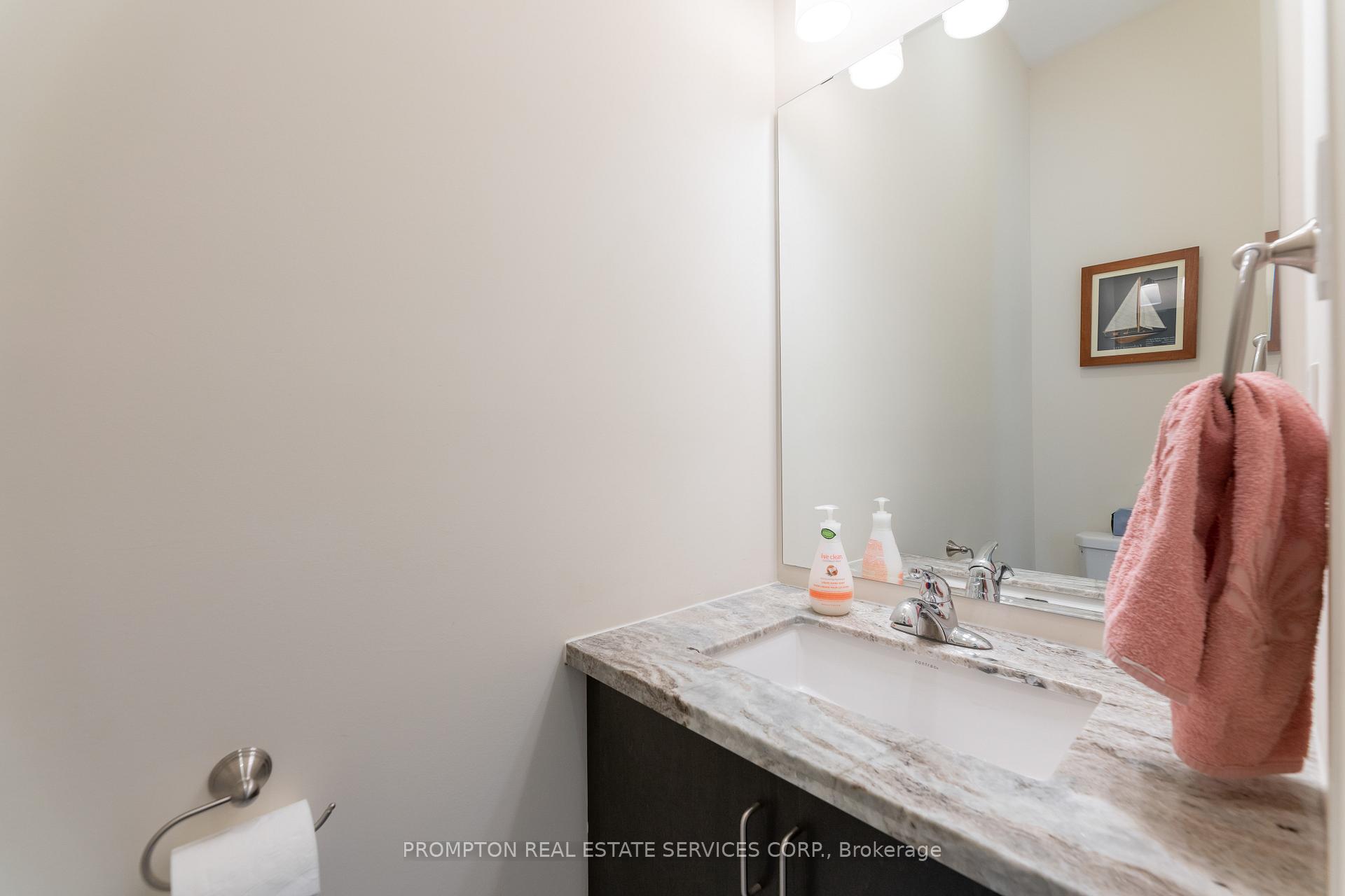 Photo 28 of 126 Arianna Crescent, Vaughan, Patterson — HOMEH