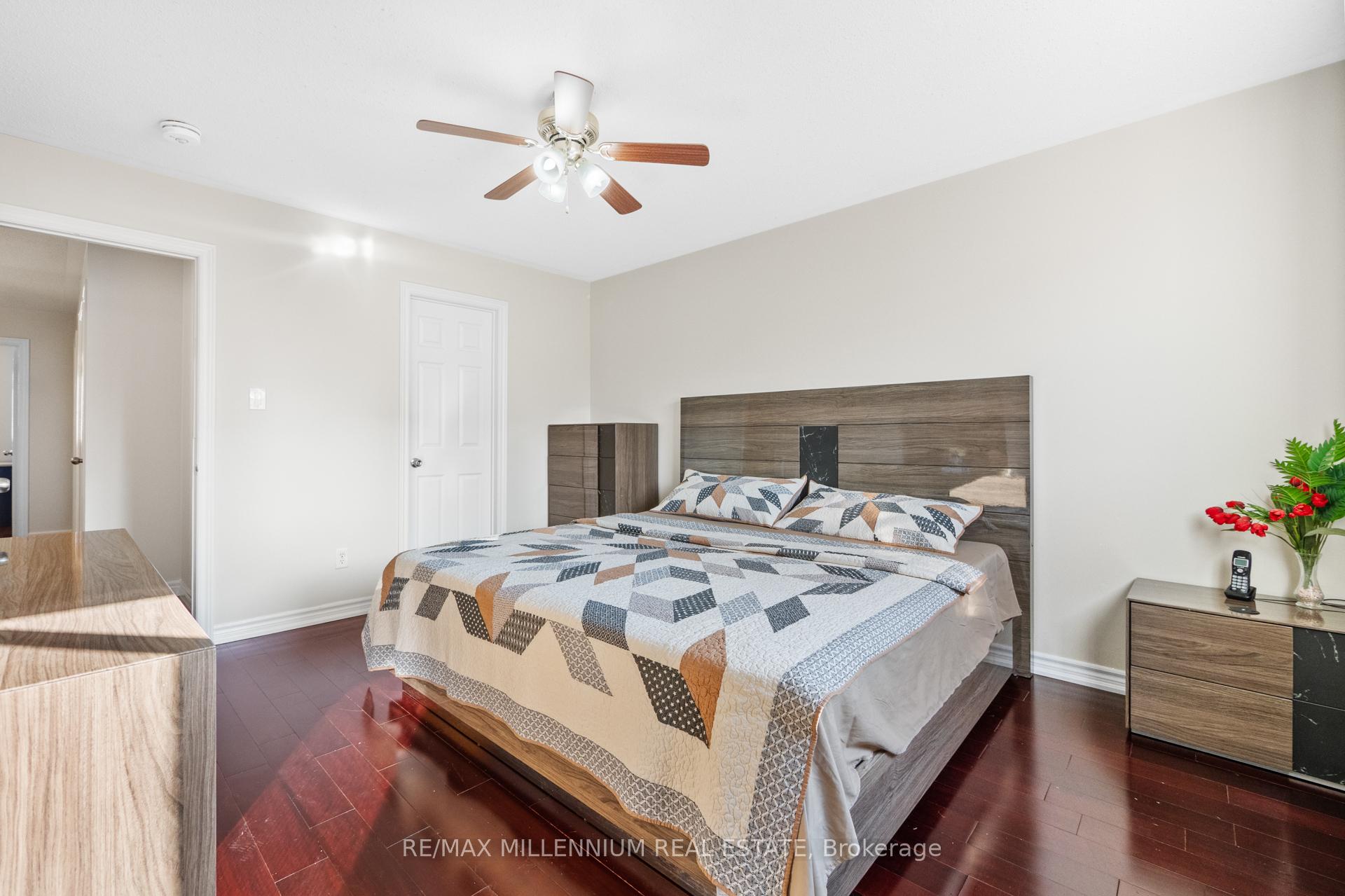 Photo 27 of 19 Earl Grey Crescent, Brampton, Fletcher's Meadow — HOMEH