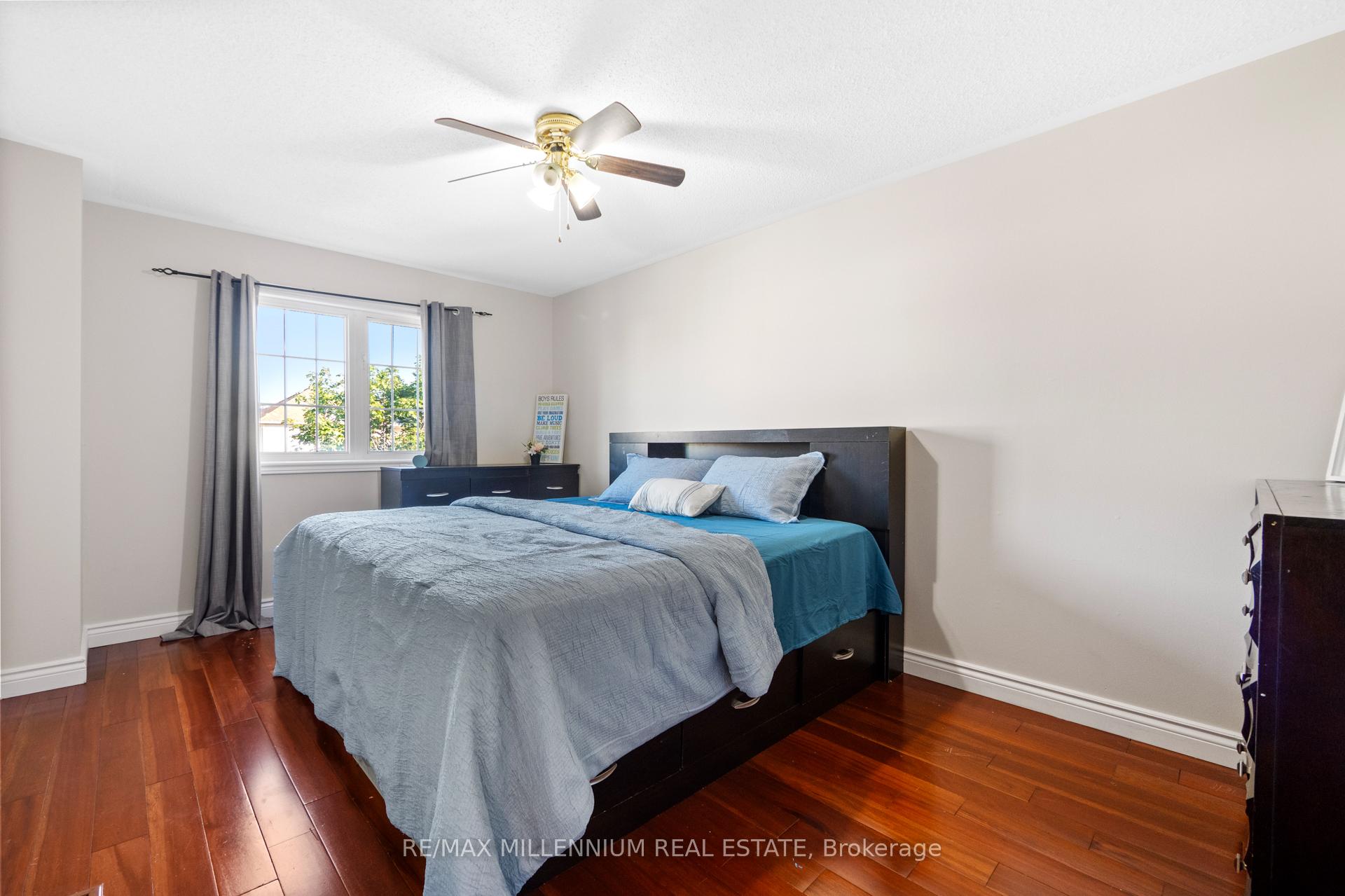 Photo 33 of 19 Earl Grey Crescent, Brampton, Fletcher's Meadow — HOMEH