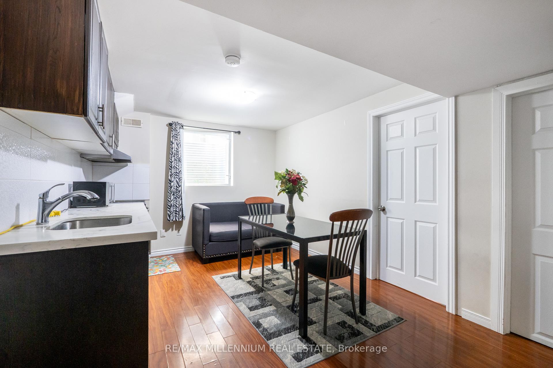 Photo 38 of 19 Earl Grey Crescent, Brampton, Fletcher's Meadow — HOMEH