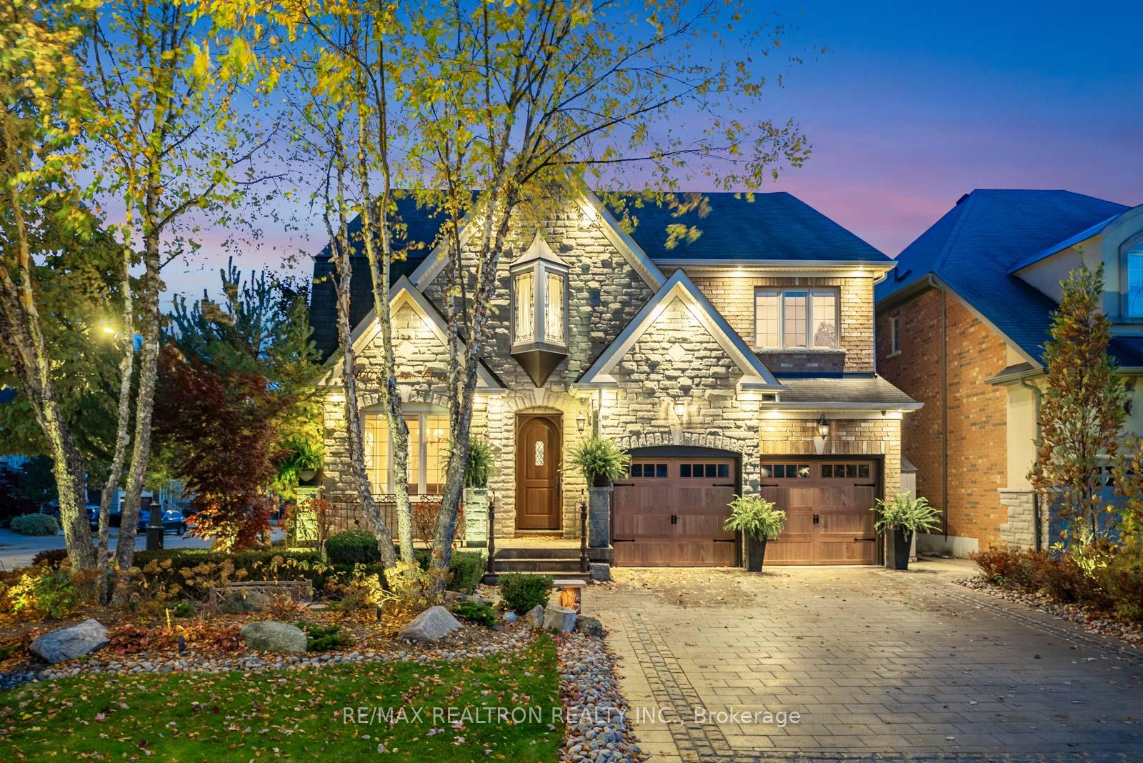 Photo 1 of 100 Glenheron Crescent, Vaughan, Patterson — HOMEH