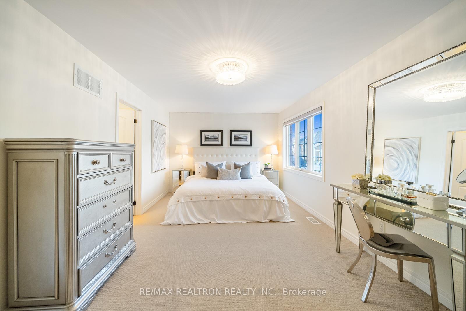 Photo 17 of 100 Glenheron Crescent, Vaughan, Patterson — HOMEH