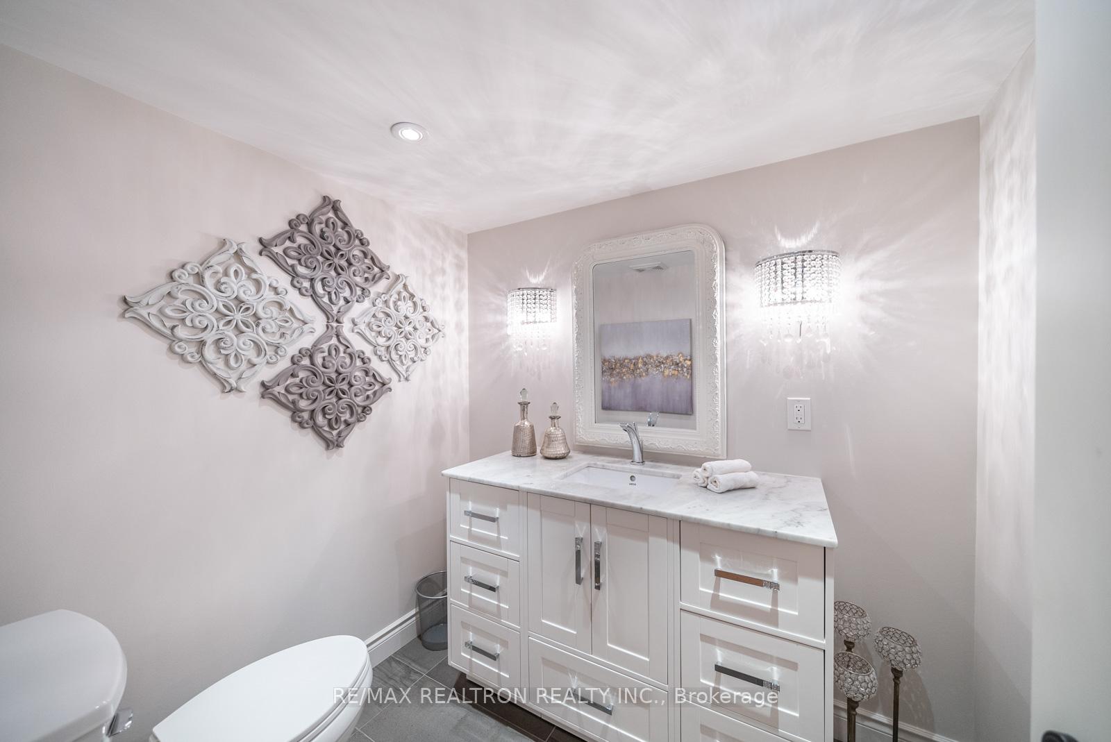Photo 26 of 100 Glenheron Crescent, Vaughan, Patterson — HOMEH