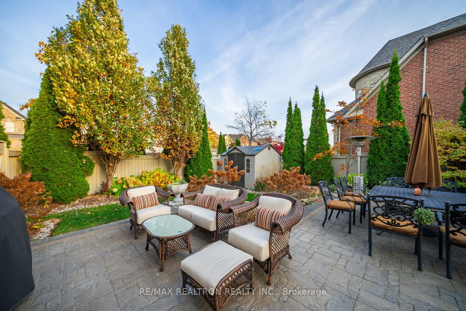 Photo 33 of 100 Glenheron Crescent, Vaughan, Patterson — HOMEH