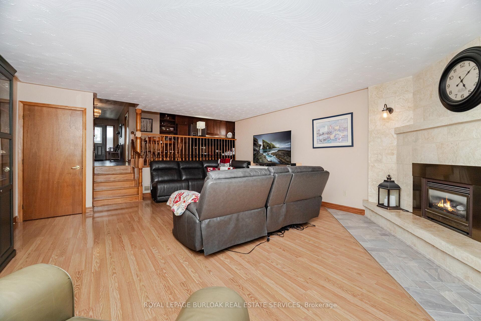Photo 19 of 55 Honeywell Drive, Hamilton, Riverdale — HOMEH