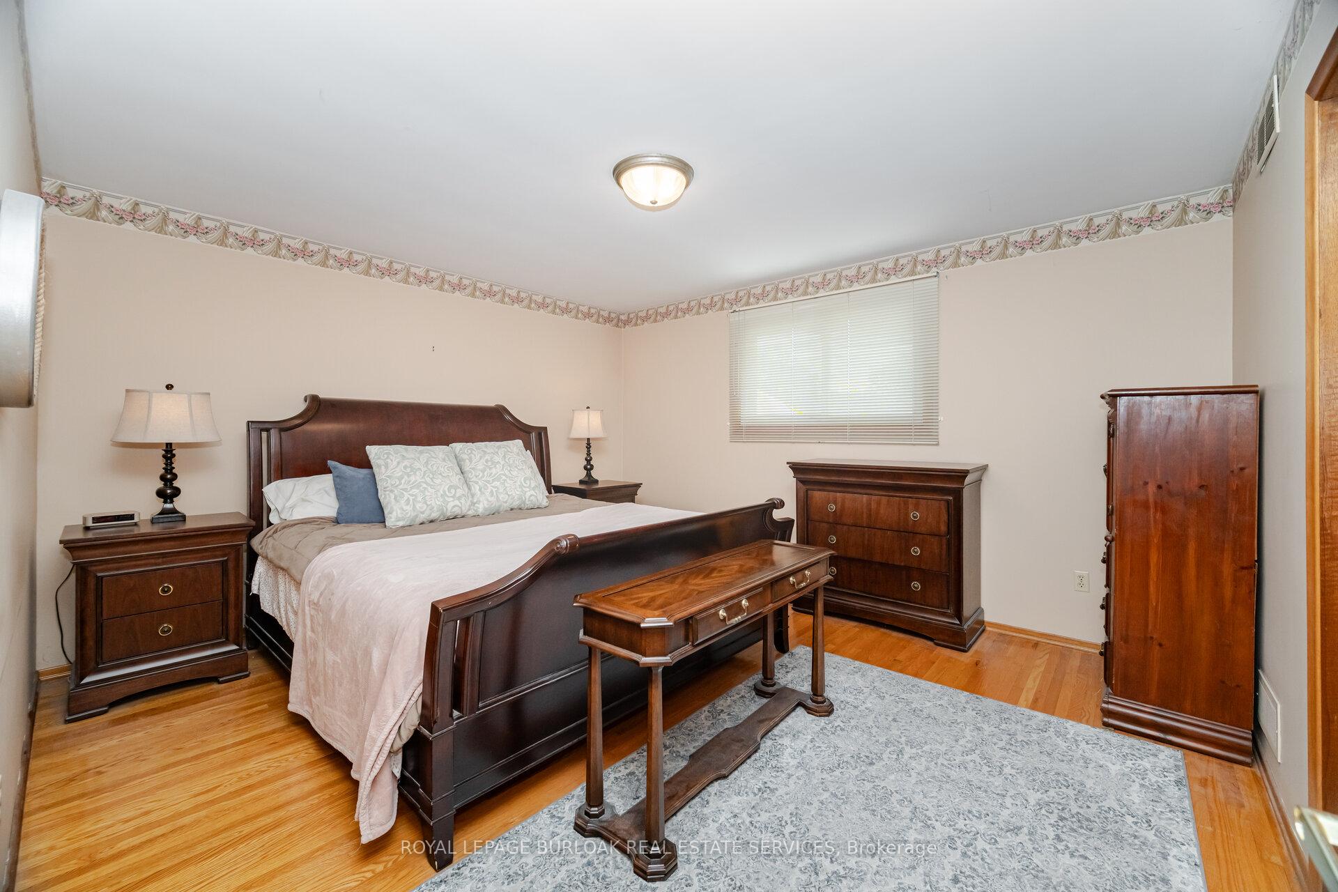 Photo 24 of 55 Honeywell Drive, Hamilton, Riverdale — HOMEH