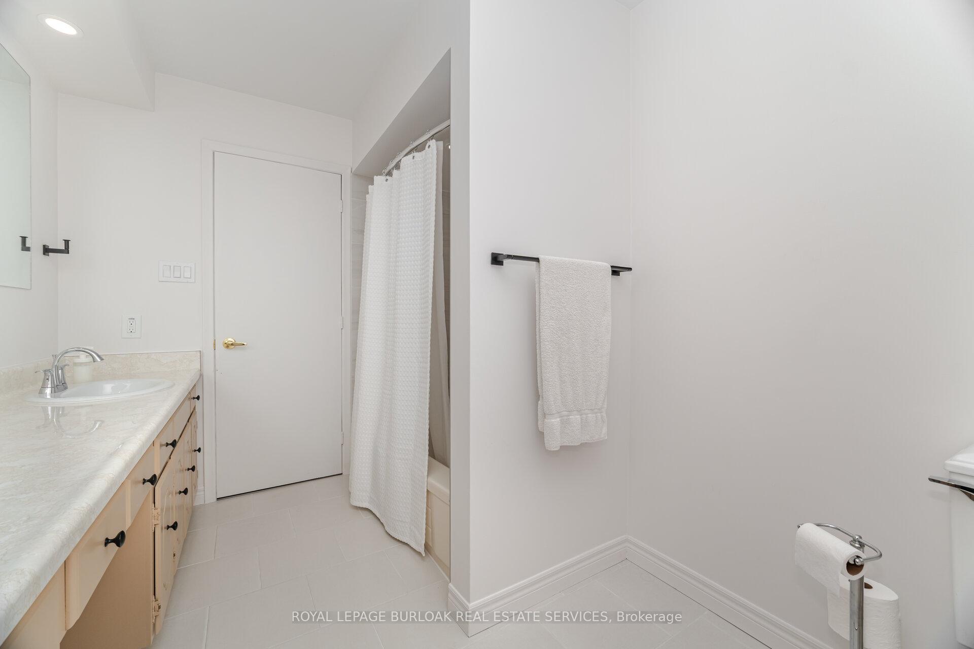 Photo 30 of 55 Honeywell Drive, Hamilton, Riverdale — HOMEH