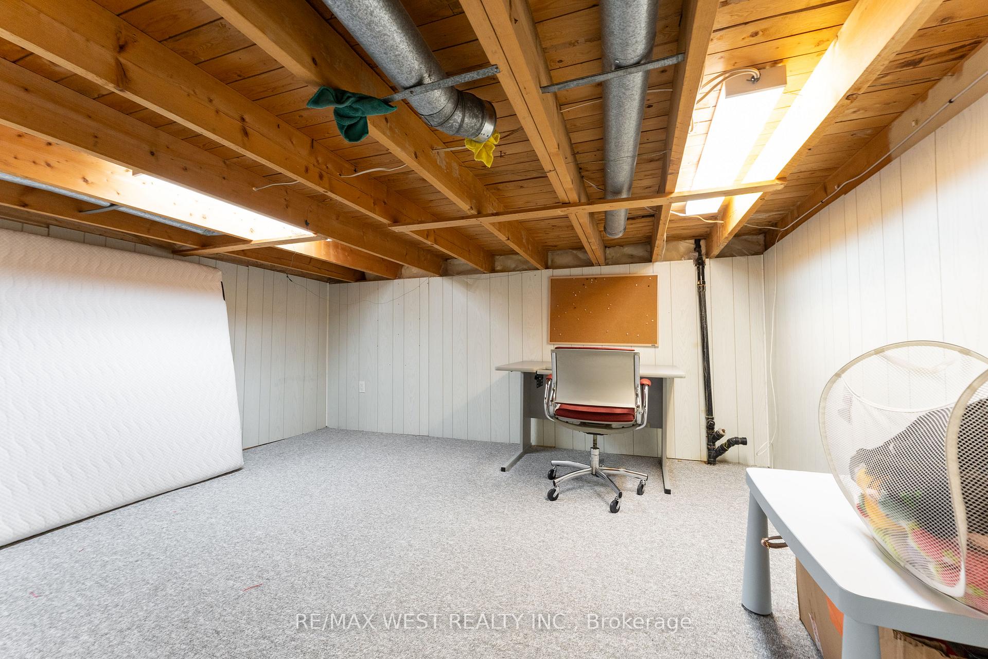 Photo 45 of 44 Fidelia Crescent, Brampton, Southgate — HOMEH