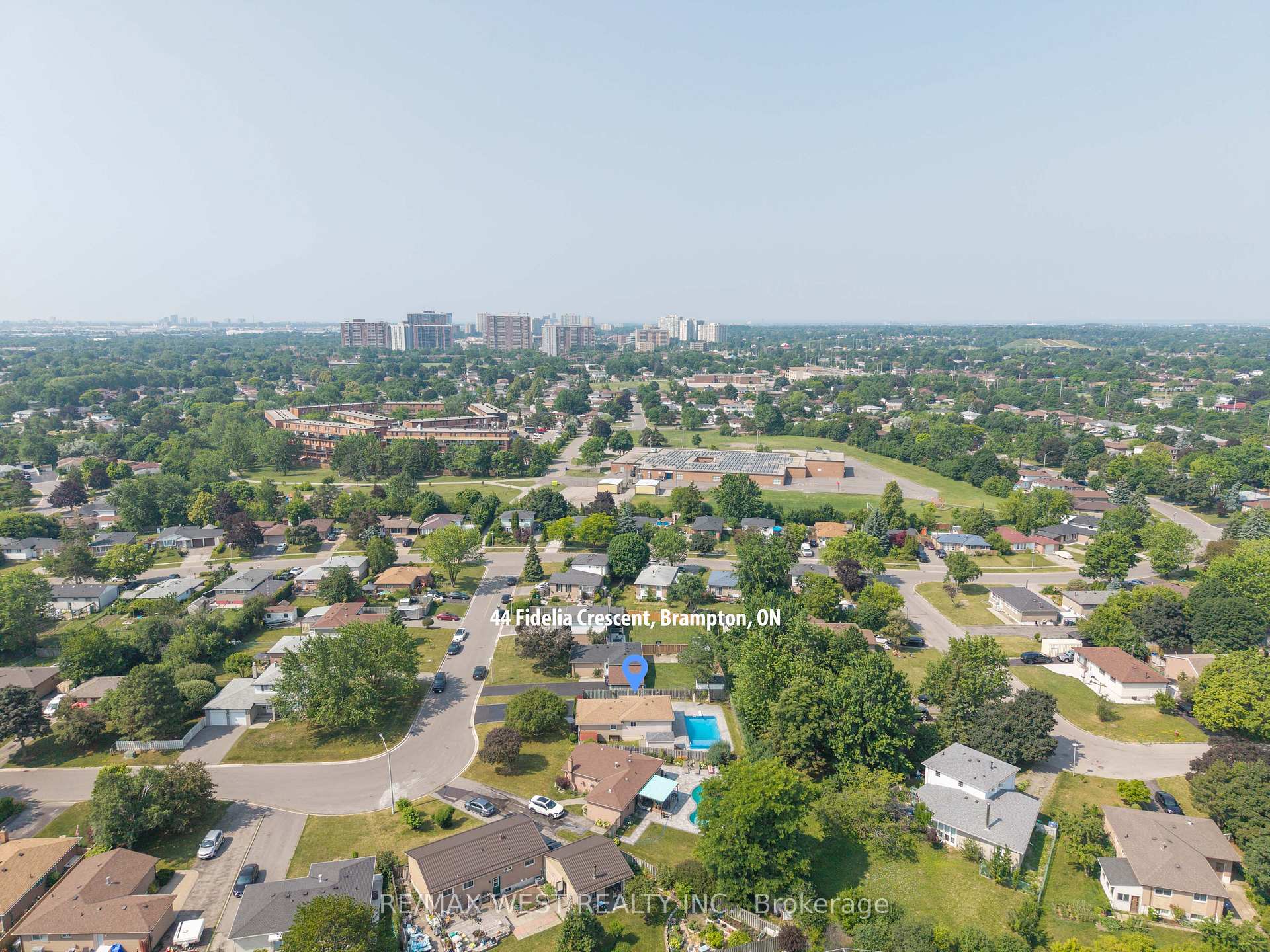Photo 30 of 44 Fidelia Crescent, Brampton, Southgate — HOMEH