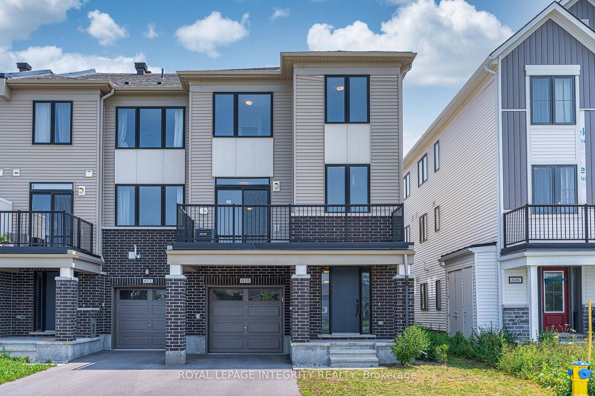 Photo 1 of 610 Damson Gardens Grove, Ottawa, Barrhaven - Heritage Park — HOMEH
