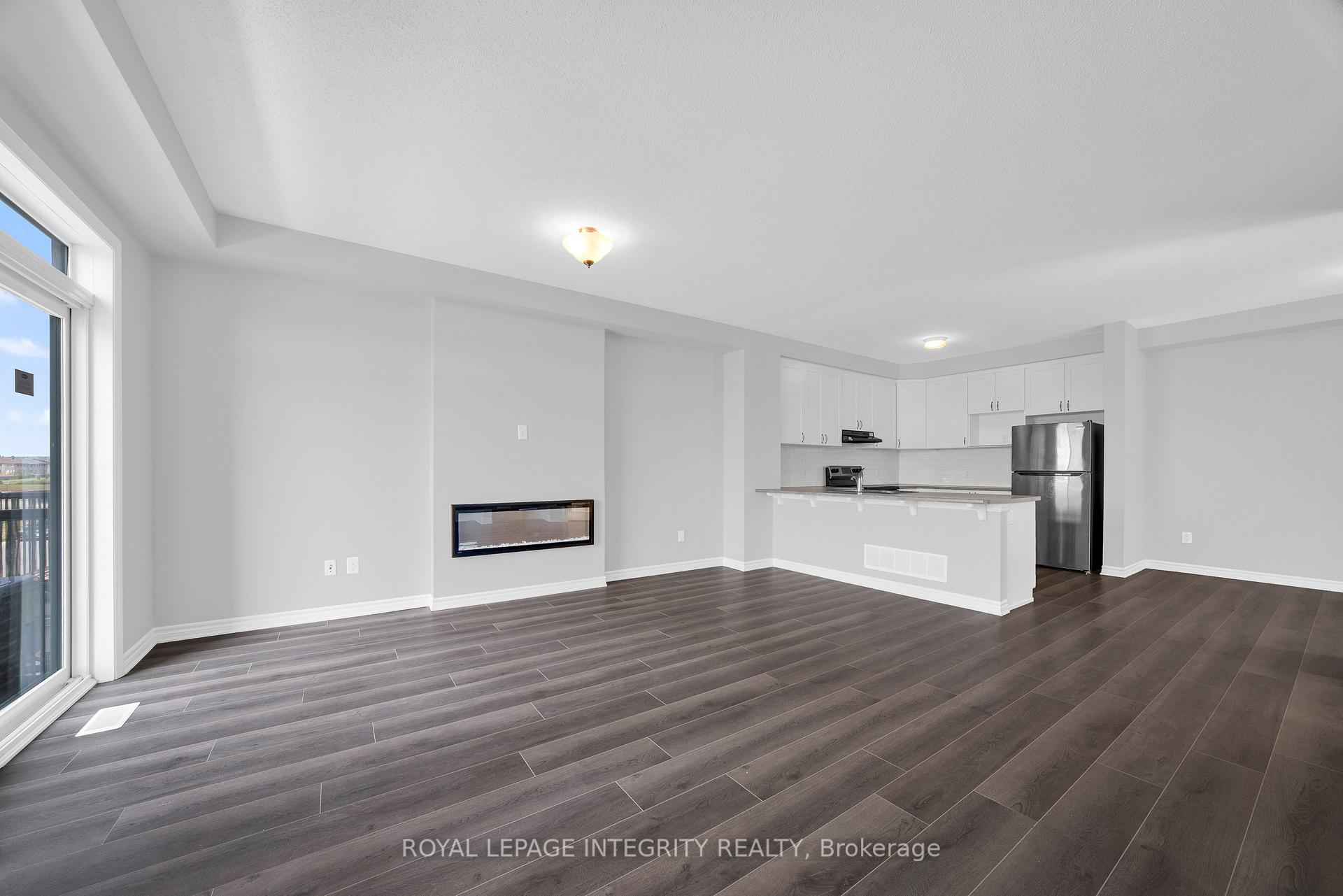 Photo 14 of 610 Damson Gardens Grove, Ottawa, Barrhaven - Heritage Park — HOMEH