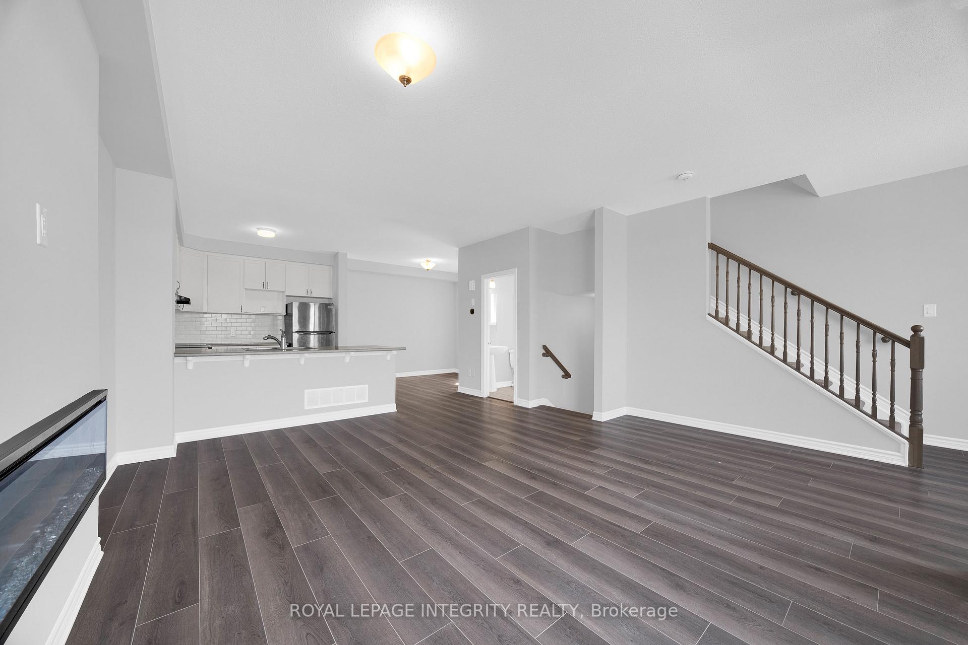 Photo 17 of 610 Damson Gardens Grove, Ottawa, Barrhaven - Heritage Park — HOMEH