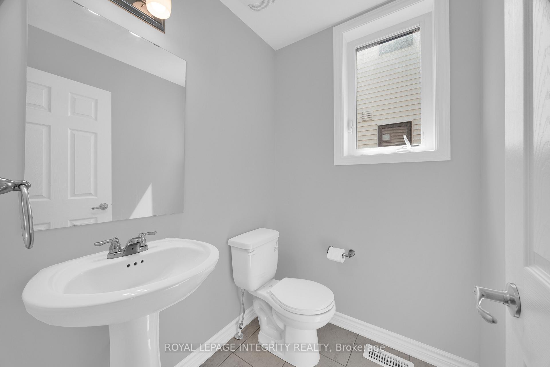 Photo 34 of 610 Damson Gardens Grove, Ottawa, Barrhaven - Heritage Park — HOMEH
