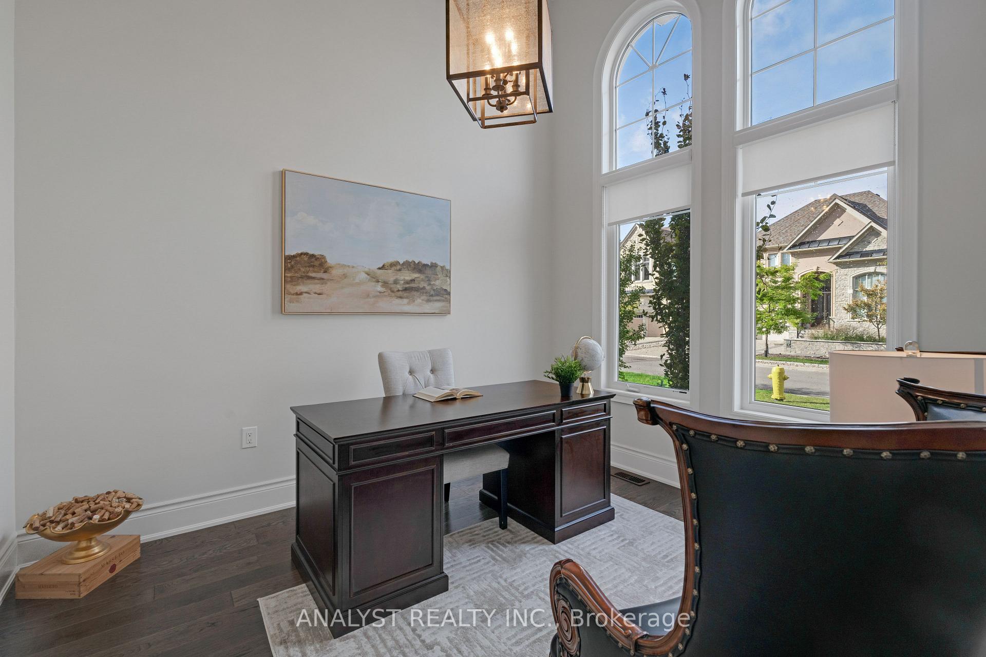 Photo 18 of 7 Torrey Pines Road, Vaughan, Kleinburg — HOMEH