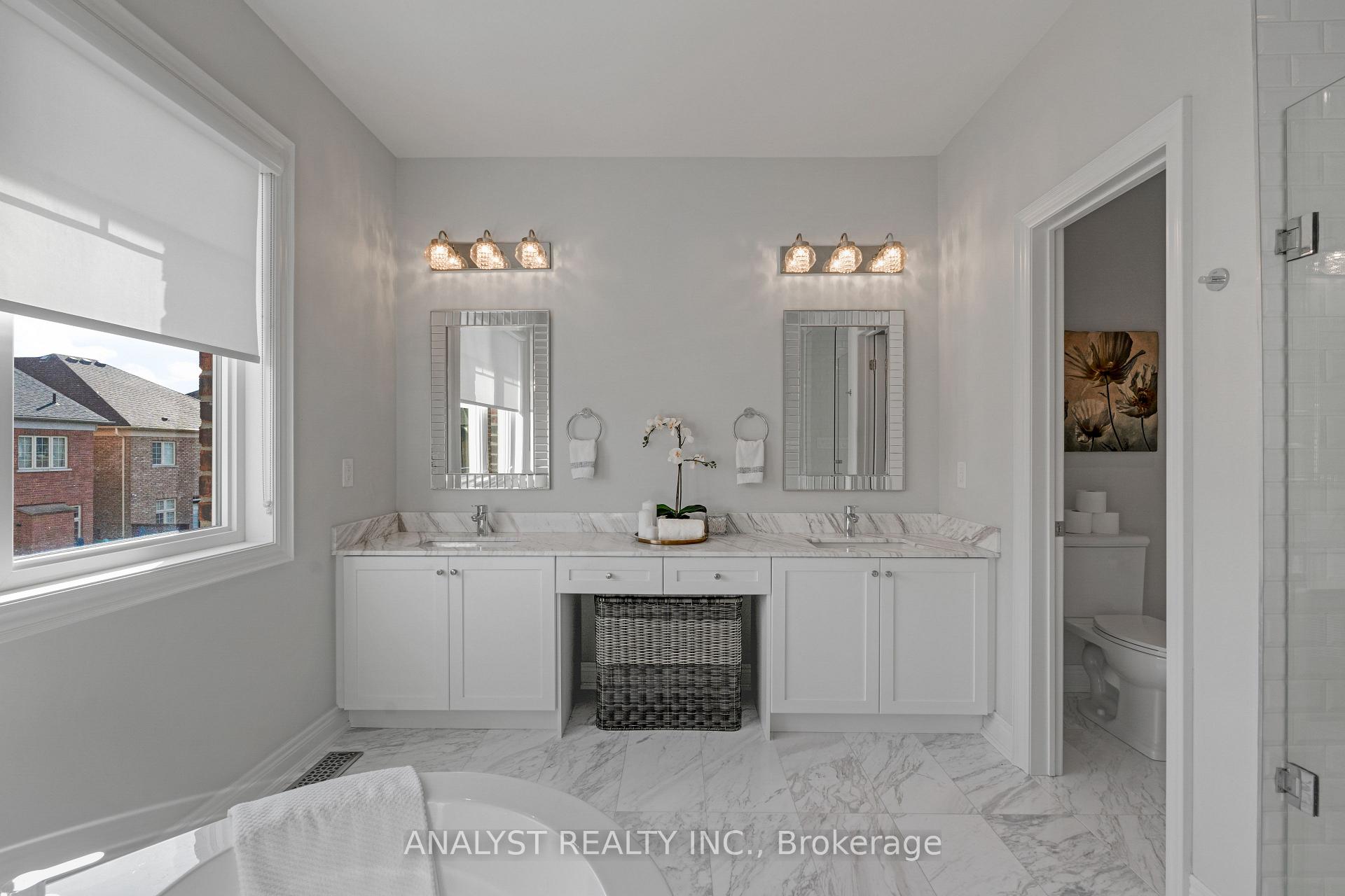 Photo 27 of 7 Torrey Pines Road, Vaughan, Kleinburg — HOMEH