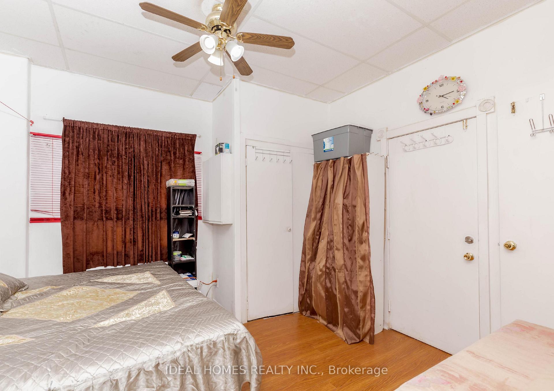 Photo 3 of 184 Queen Street N, Hamilton, Central — HOMEH