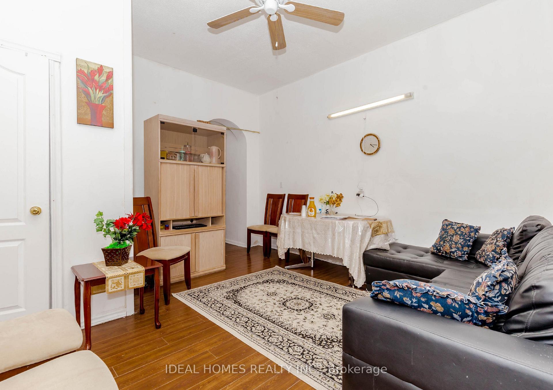 Photo 5 of 184 Queen Street N, Hamilton, Central — HOMEH