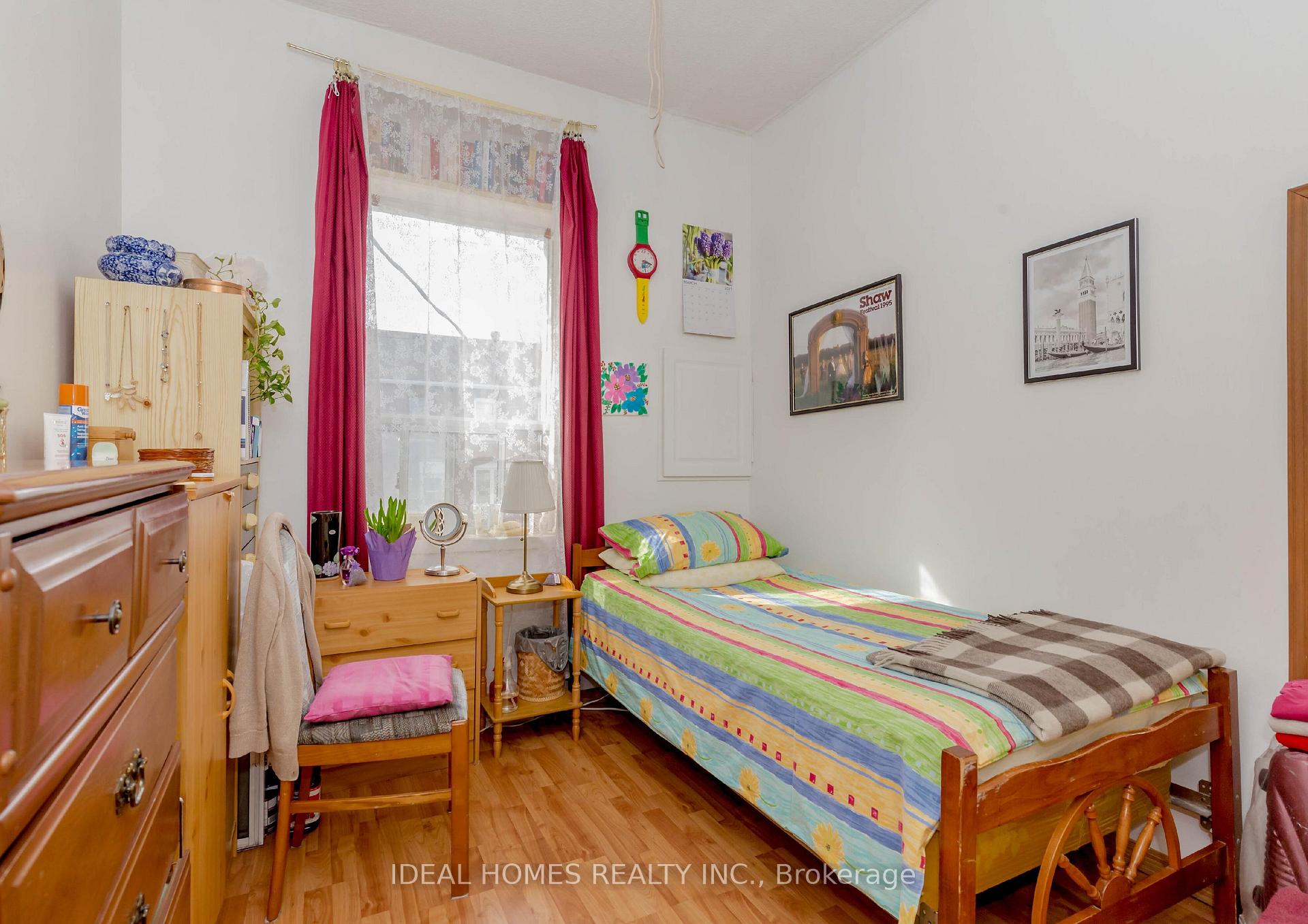 Photo 17 of 184 Queen Street N, Hamilton, Central — HOMEH