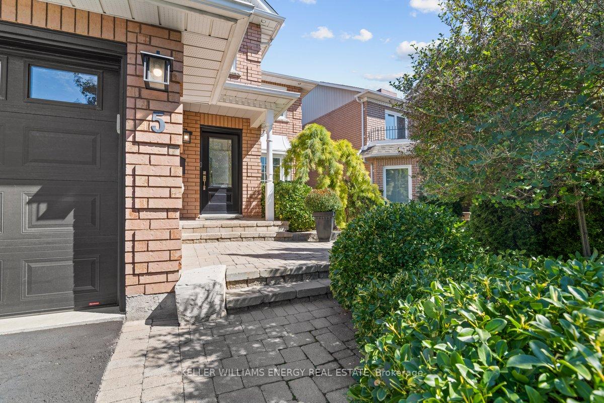 Photo 2 of 5 Hester Avenue, Ajax, Central West — HOMEH
