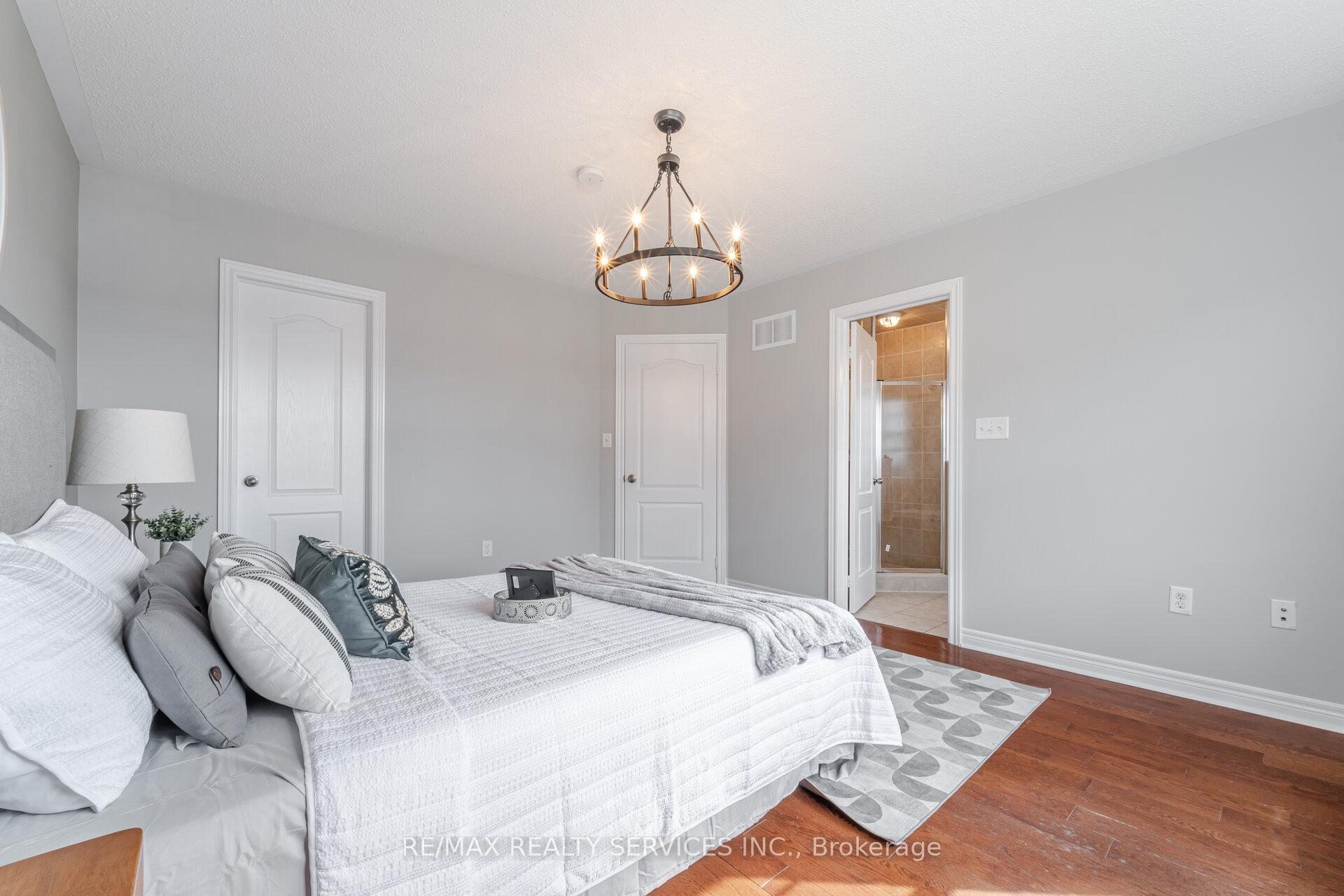 Photo 28 of 78 Goodsway Trail, Brampton, Northwest Brampton — HOMEH