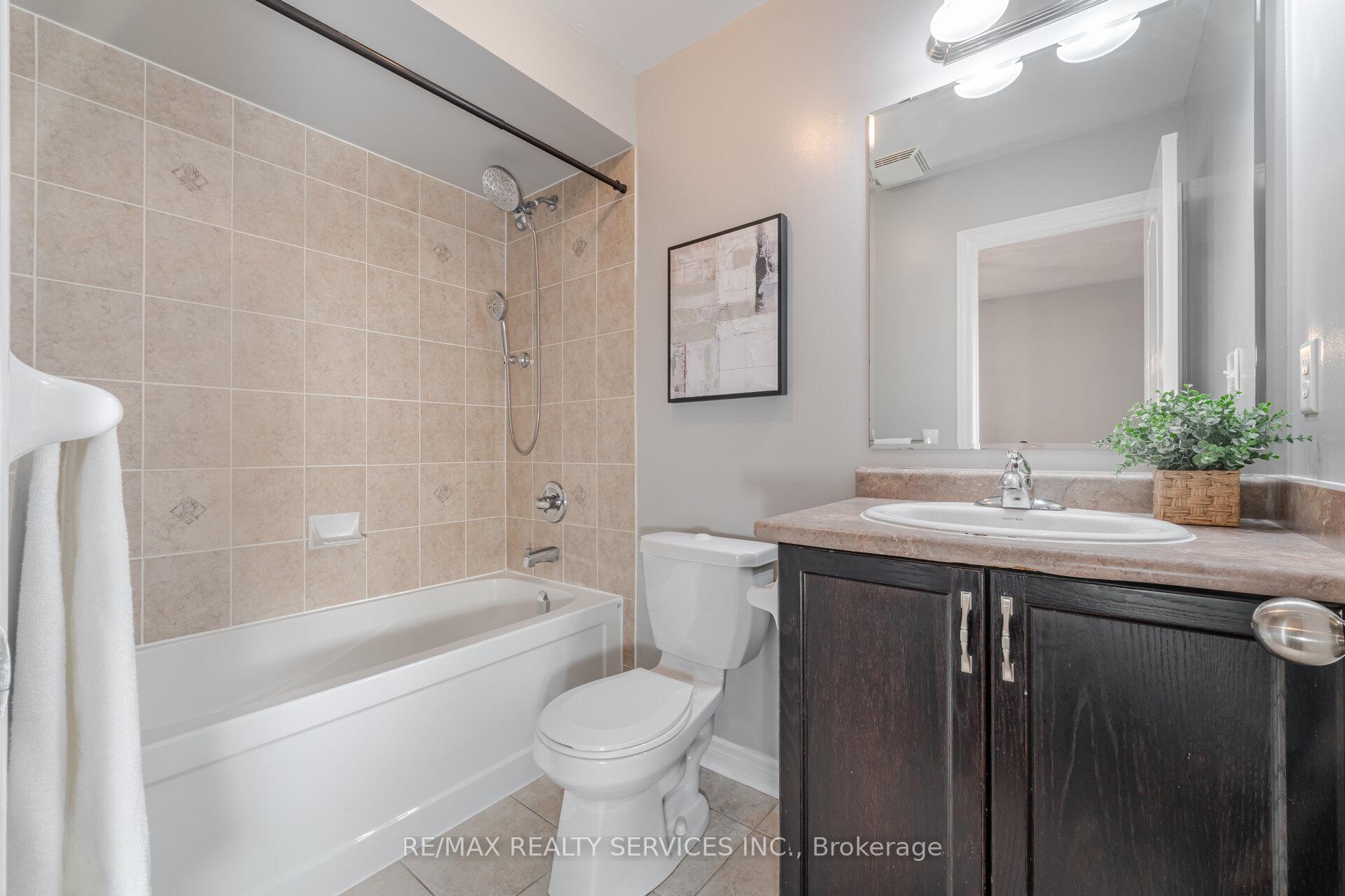 Photo 38 of 78 Goodsway Trail, Brampton, Northwest Brampton — HOMEH