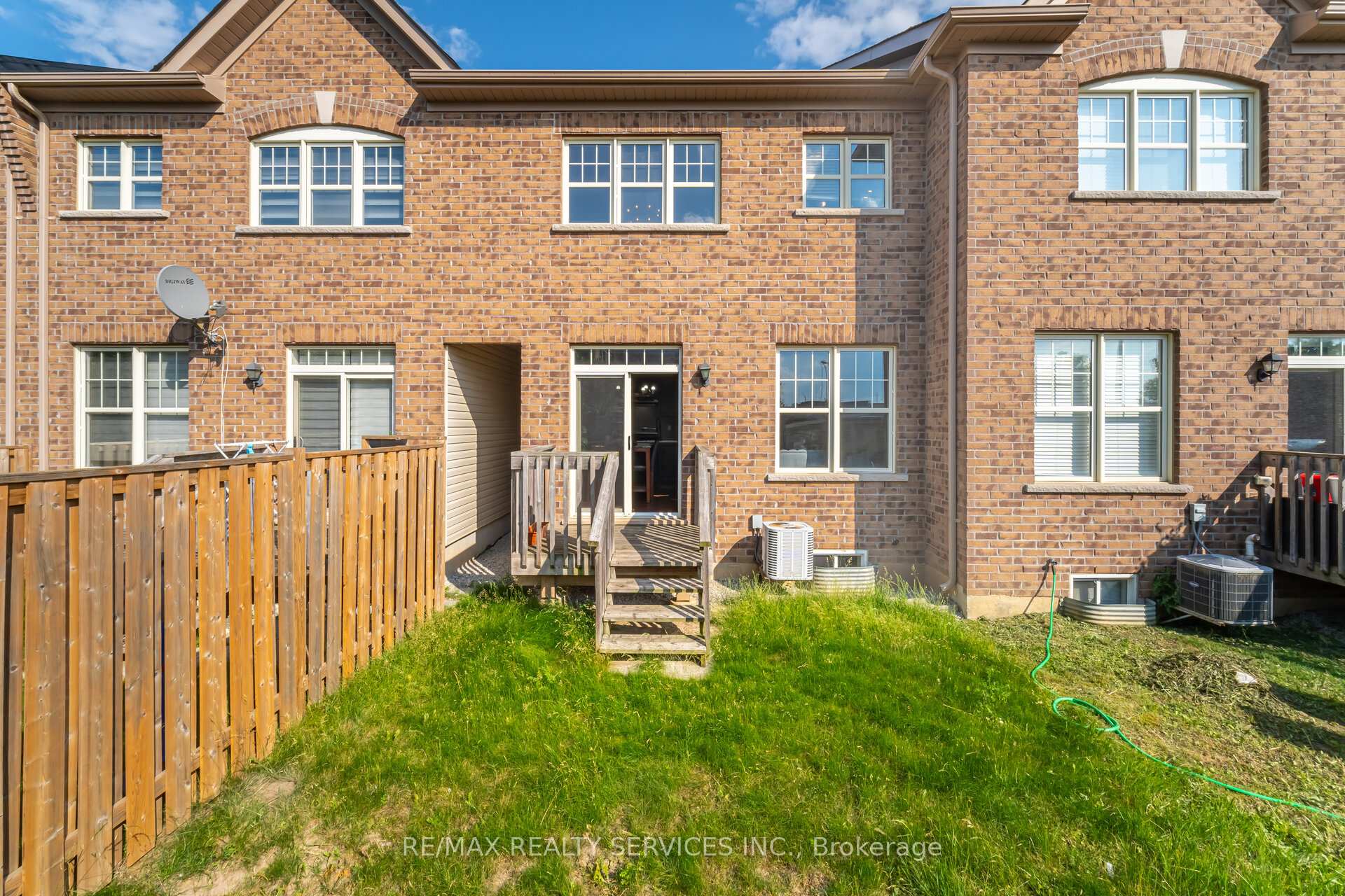 Photo 49 of 78 Goodsway Trail, Brampton, Northwest Brampton — HOMEH