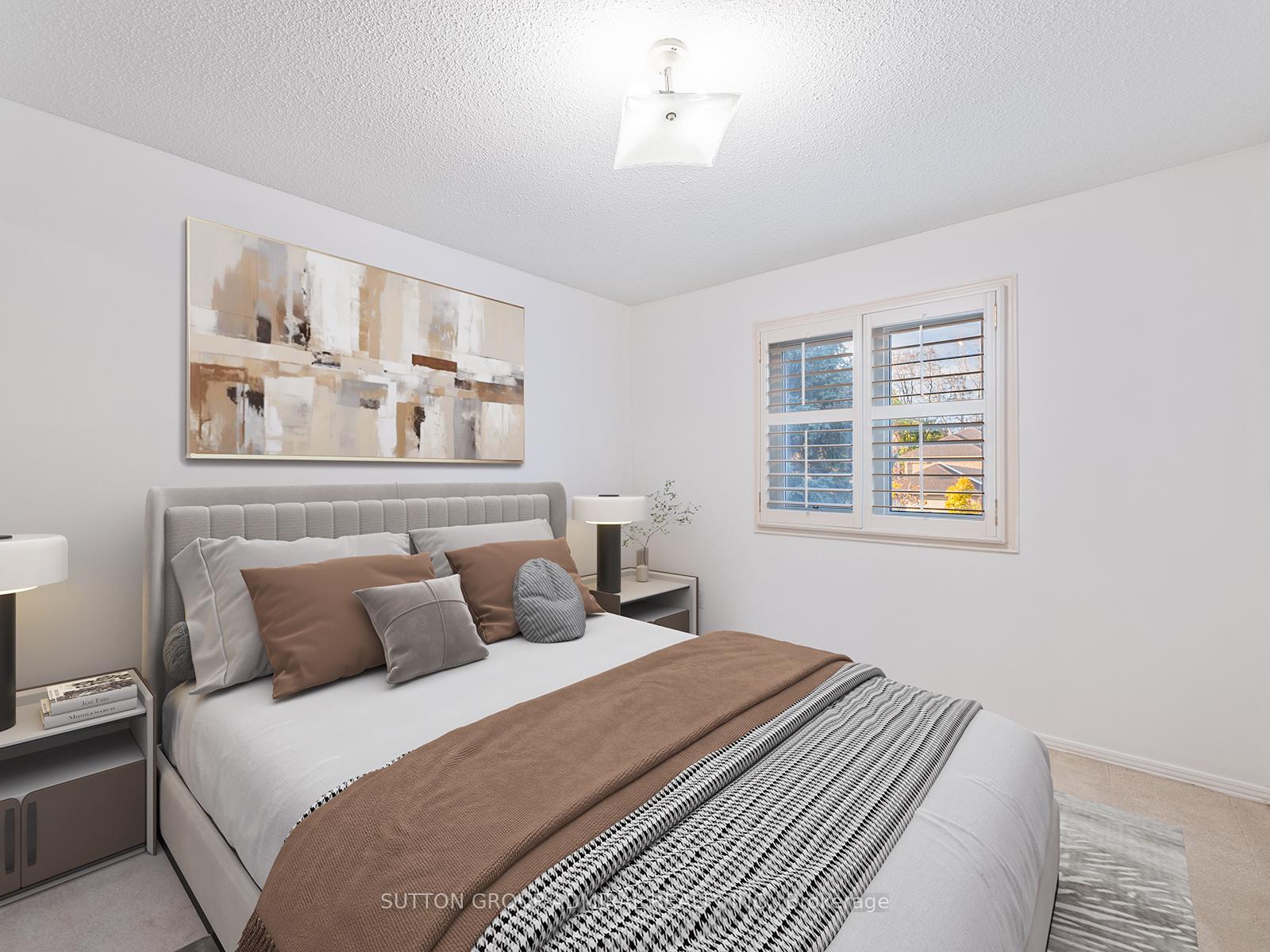 Photo 17 of 233 Mullen Drive, Vaughan, Brownridge — HOMEH