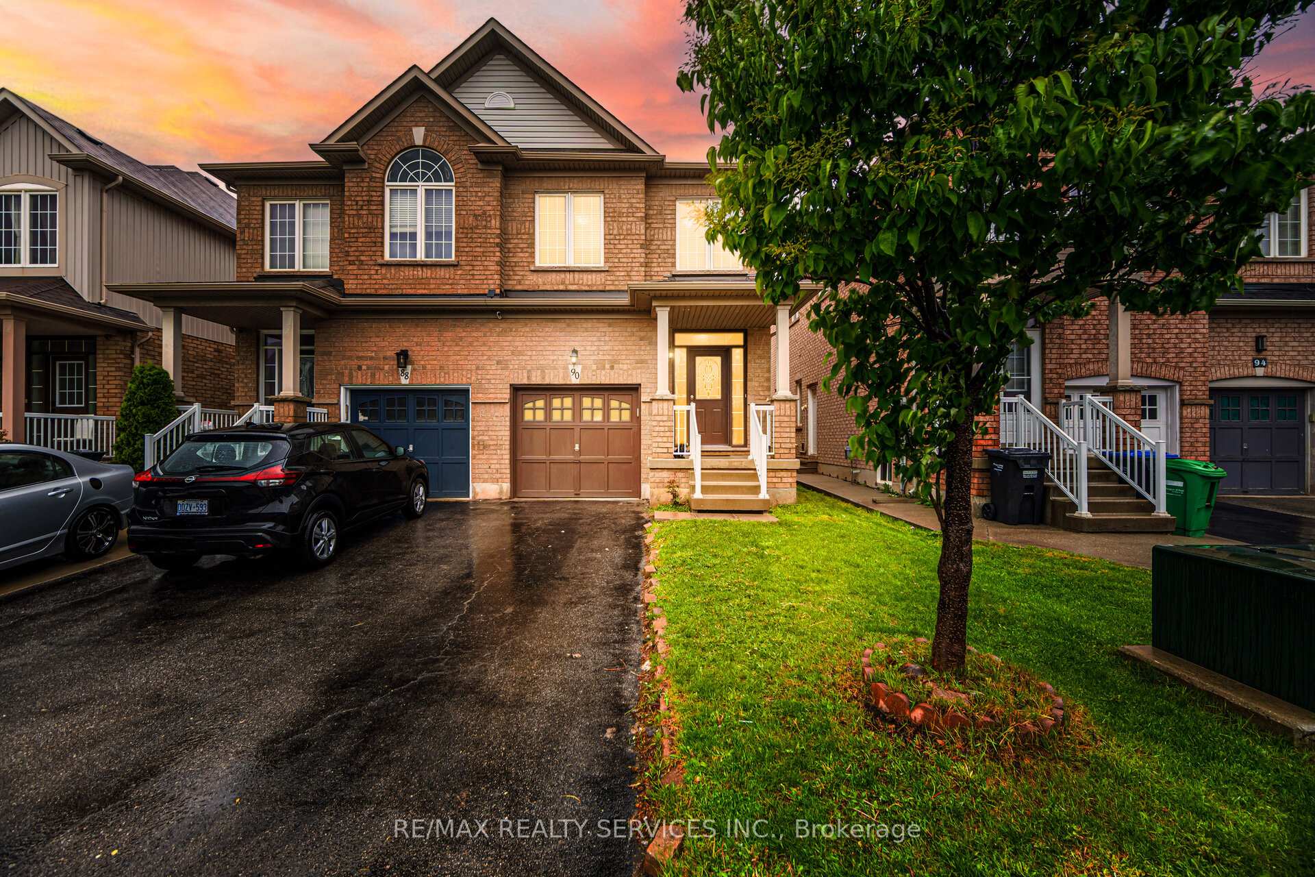Photo 1 of 90 Crumlin Crescent, Brampton, Credit Valley — HOMEH
